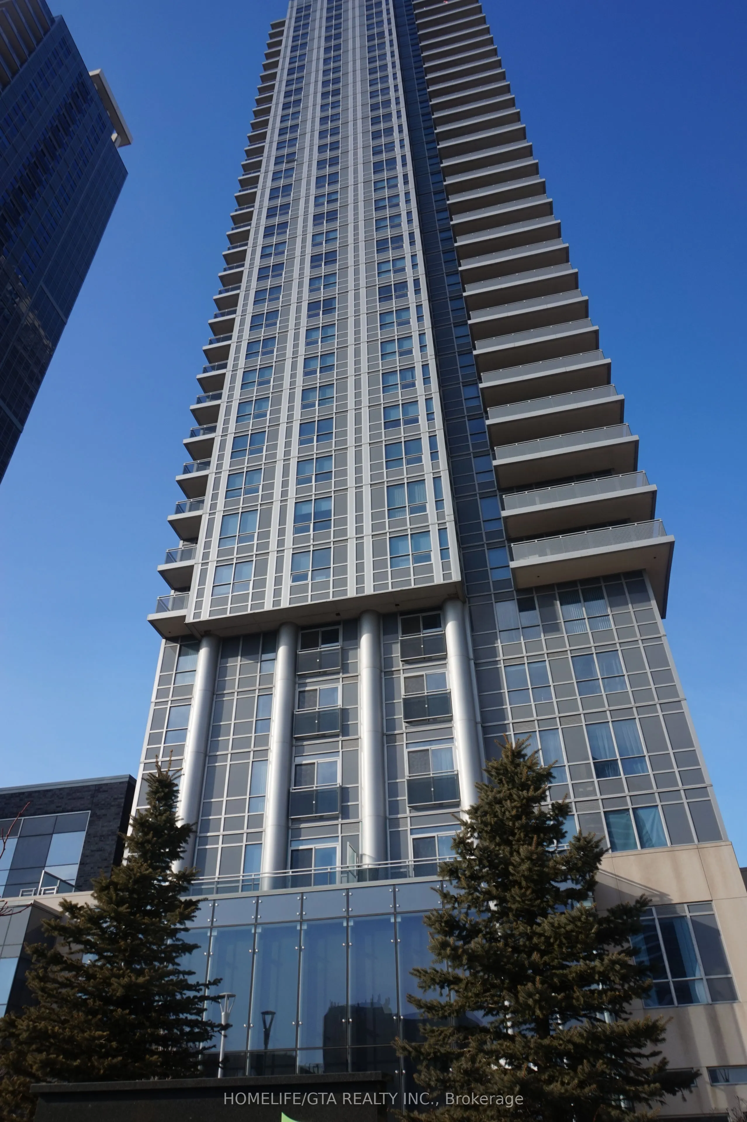 275 Village Green Square, #2720