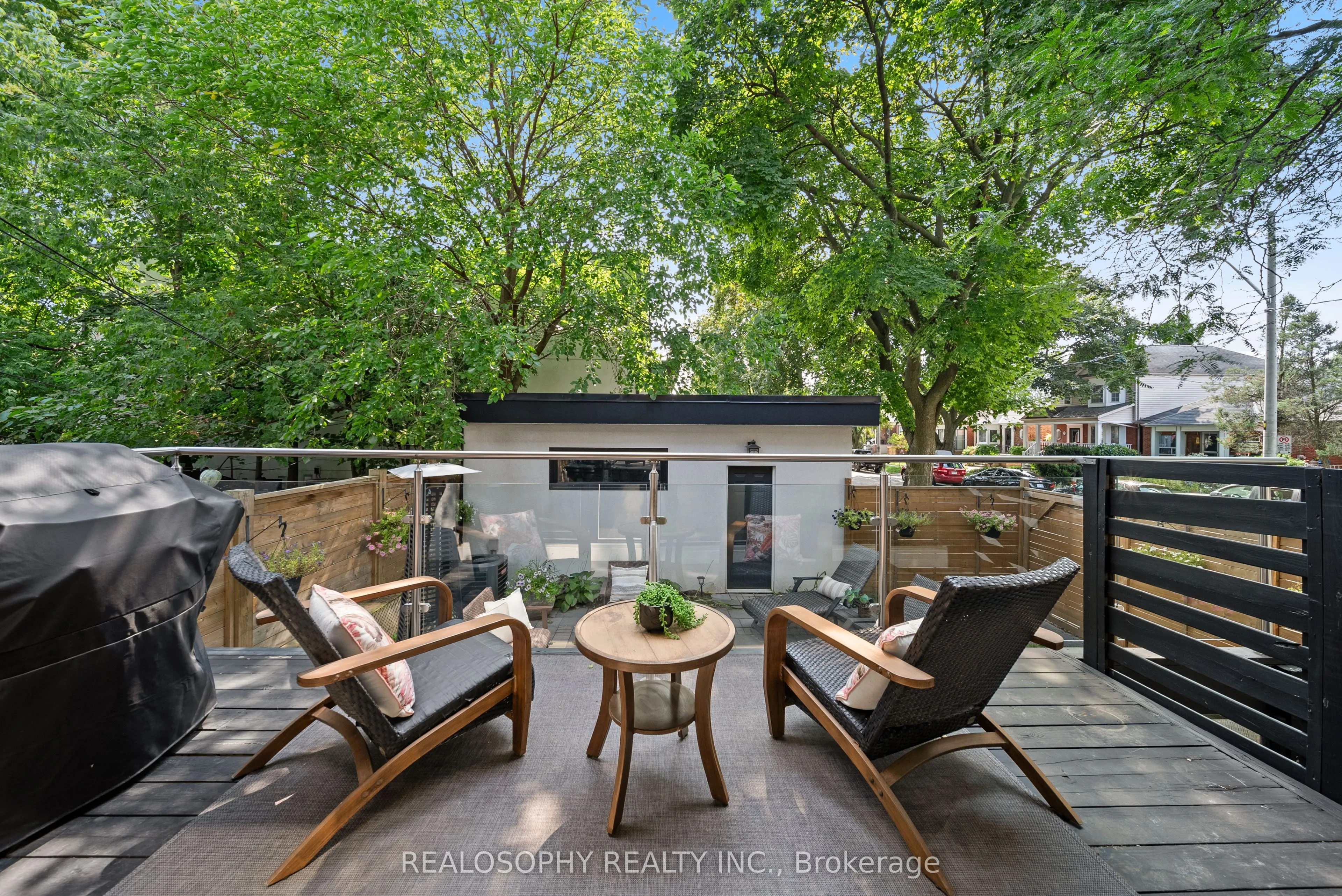 9 Plains Road