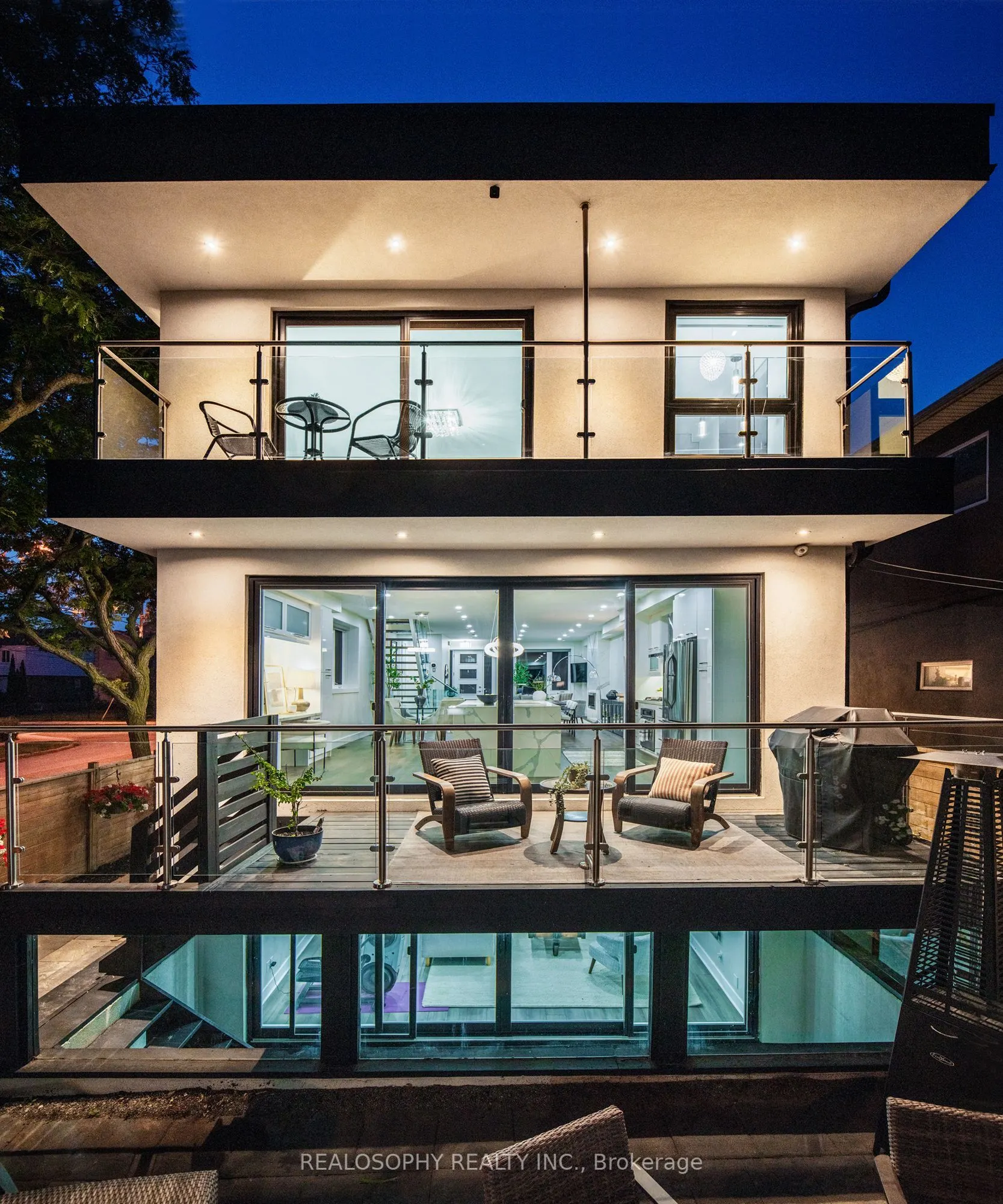 9 Plains Road