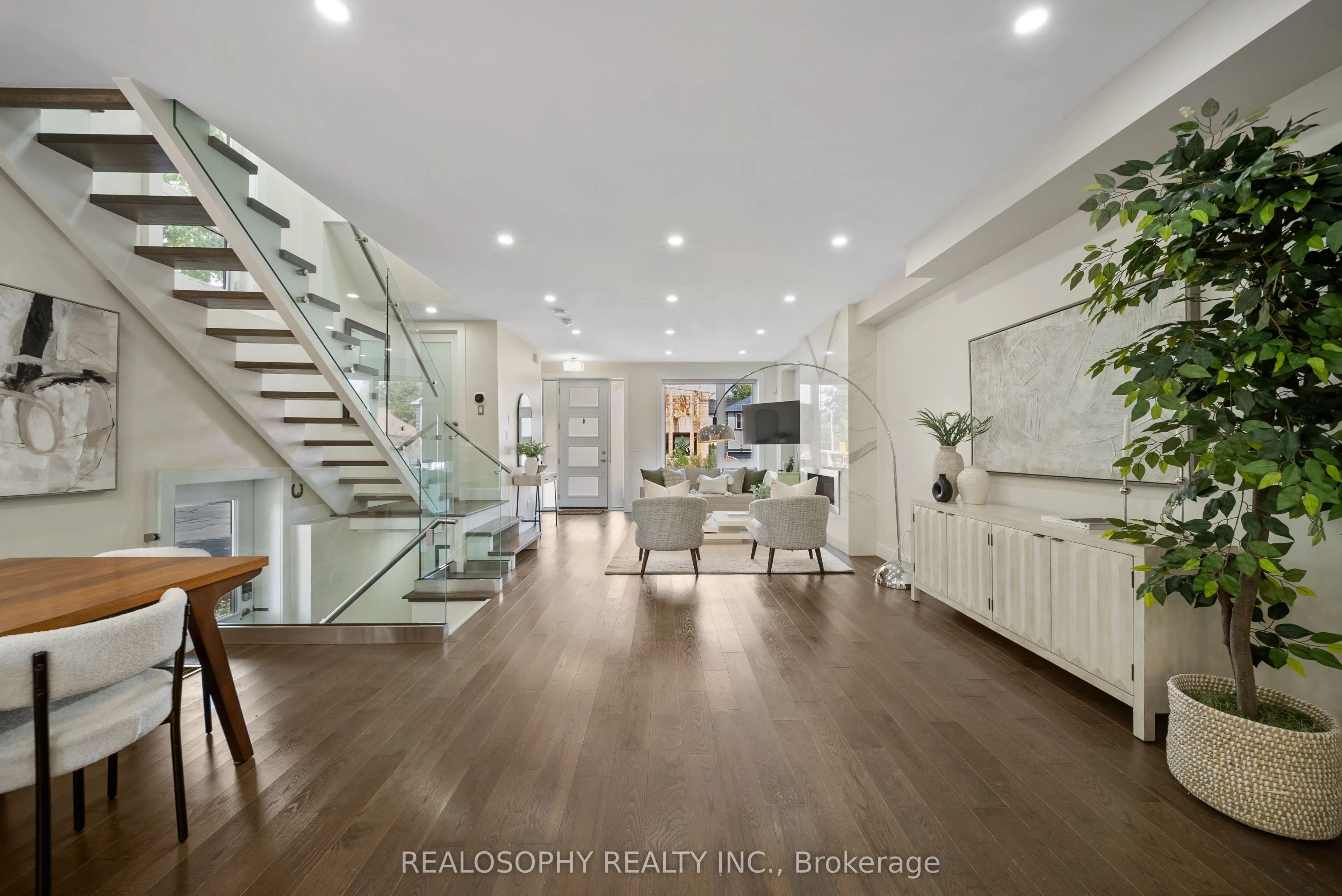 9 Plains Road