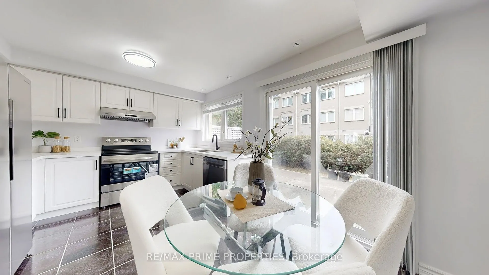 19 Rosebank Drive, #205