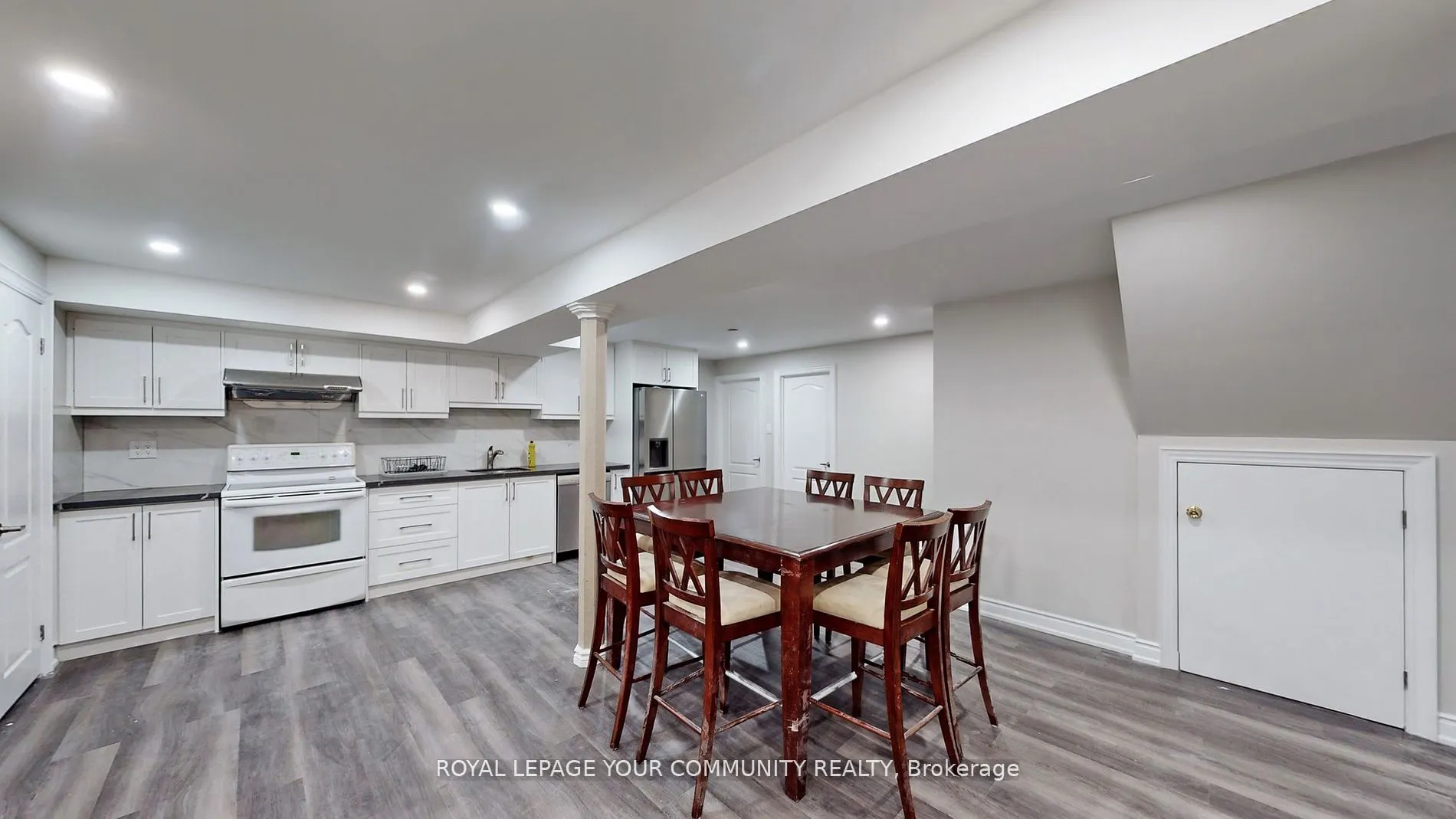 52 Lofthouse Drive