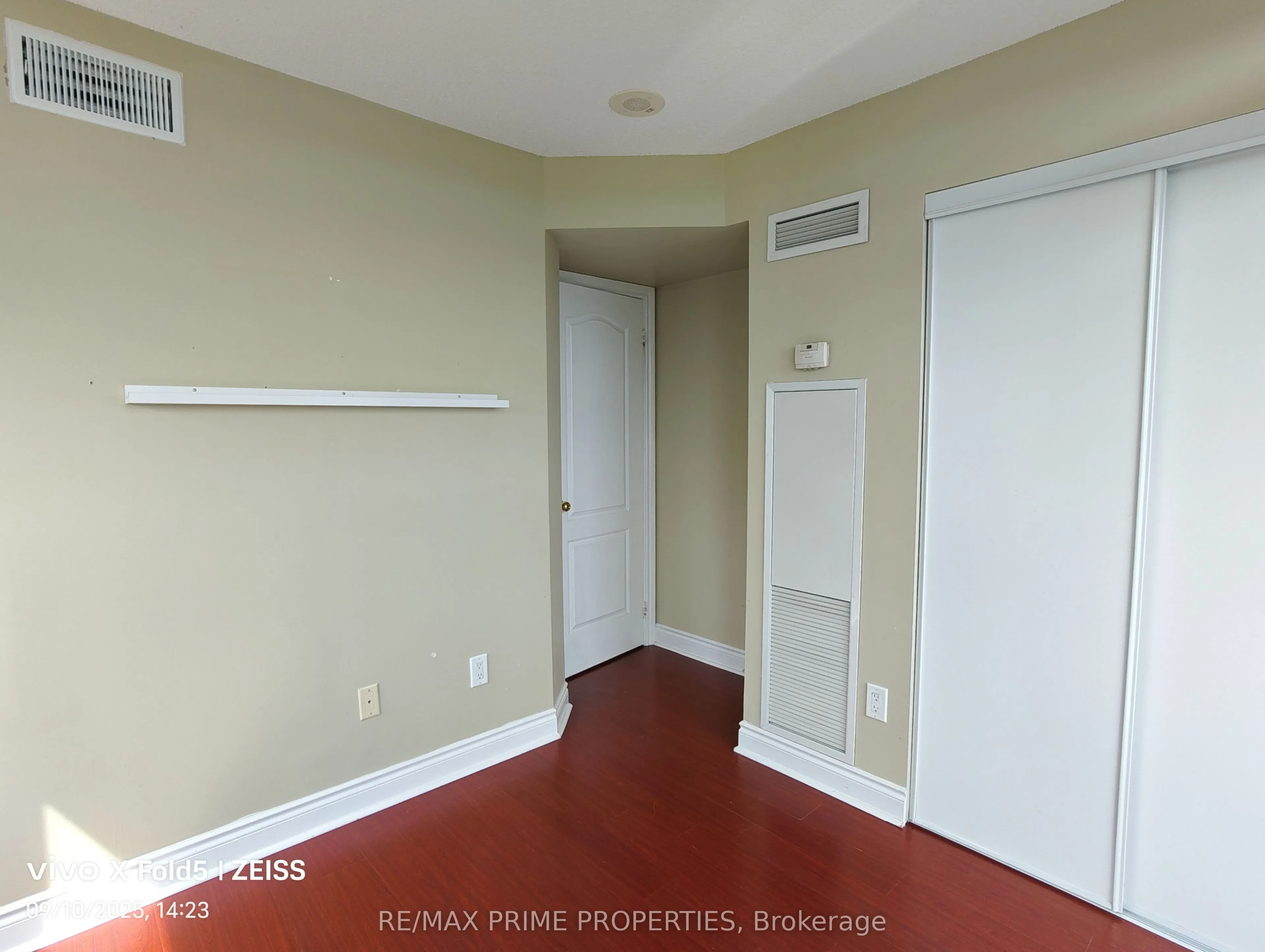 60 Brian Harrison Way, #1102