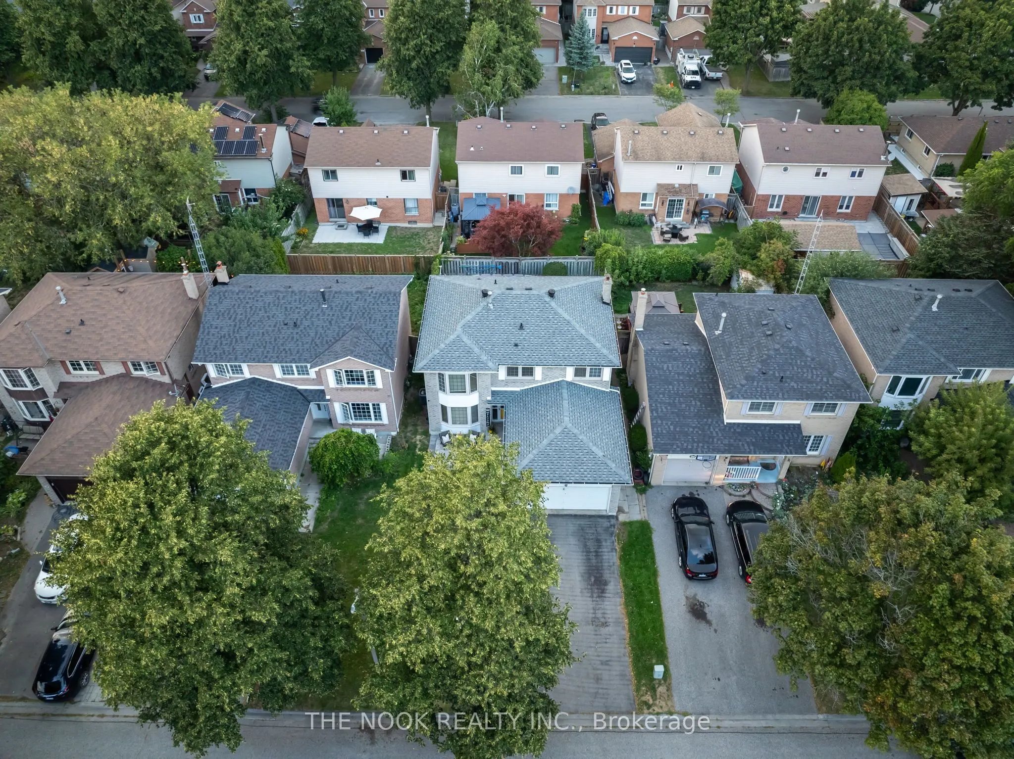 18 Mowat Court
