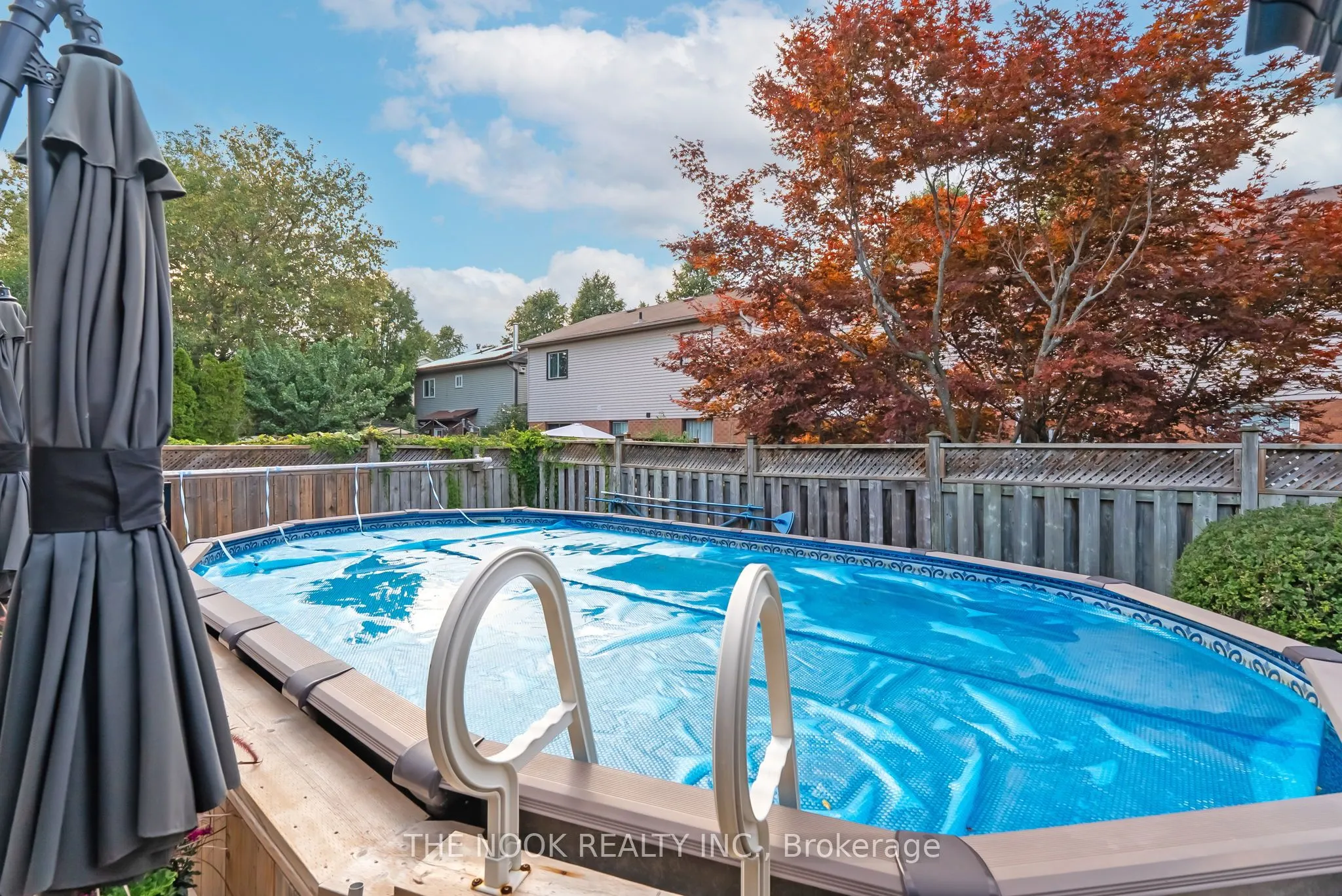 18 Mowat Court