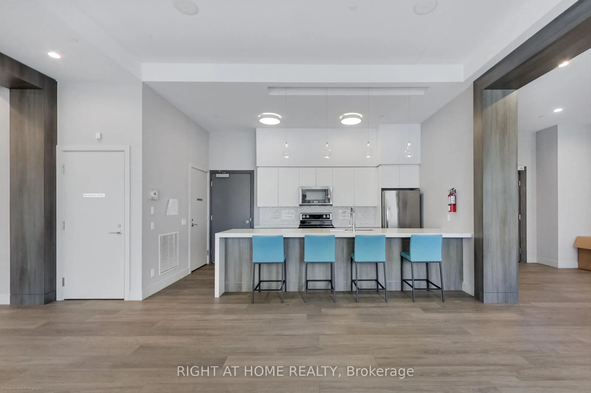 1346 Danforth Road, #706