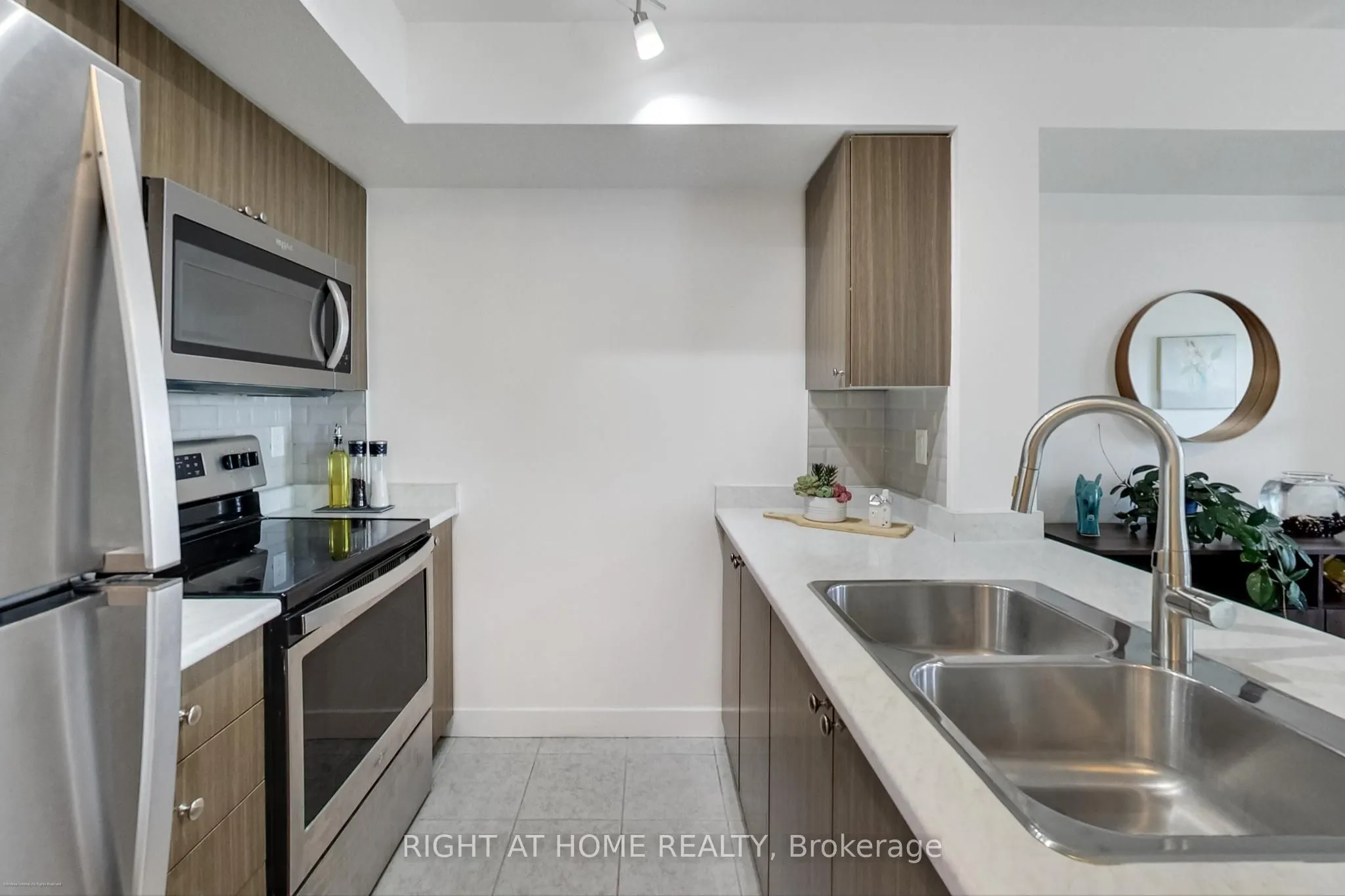 1346 Danforth Road, #706