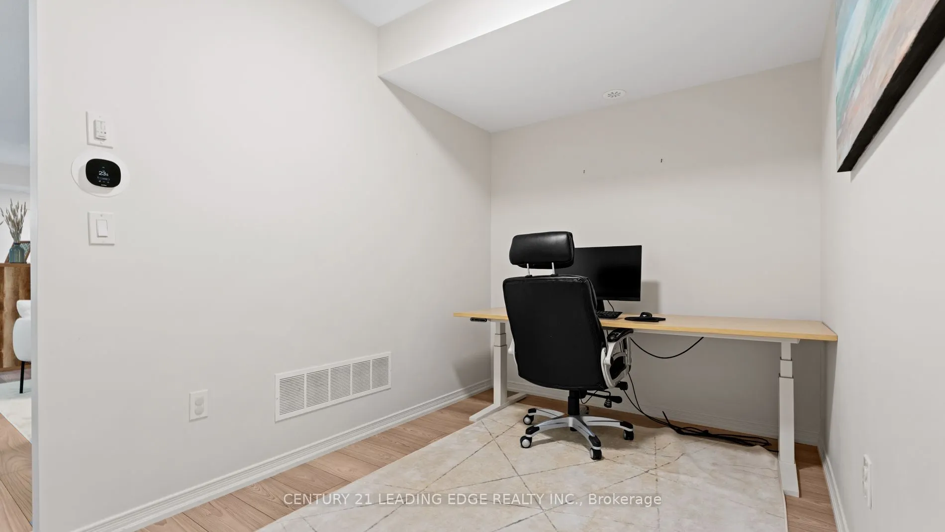 8835 Sheppard Avenue E, #112