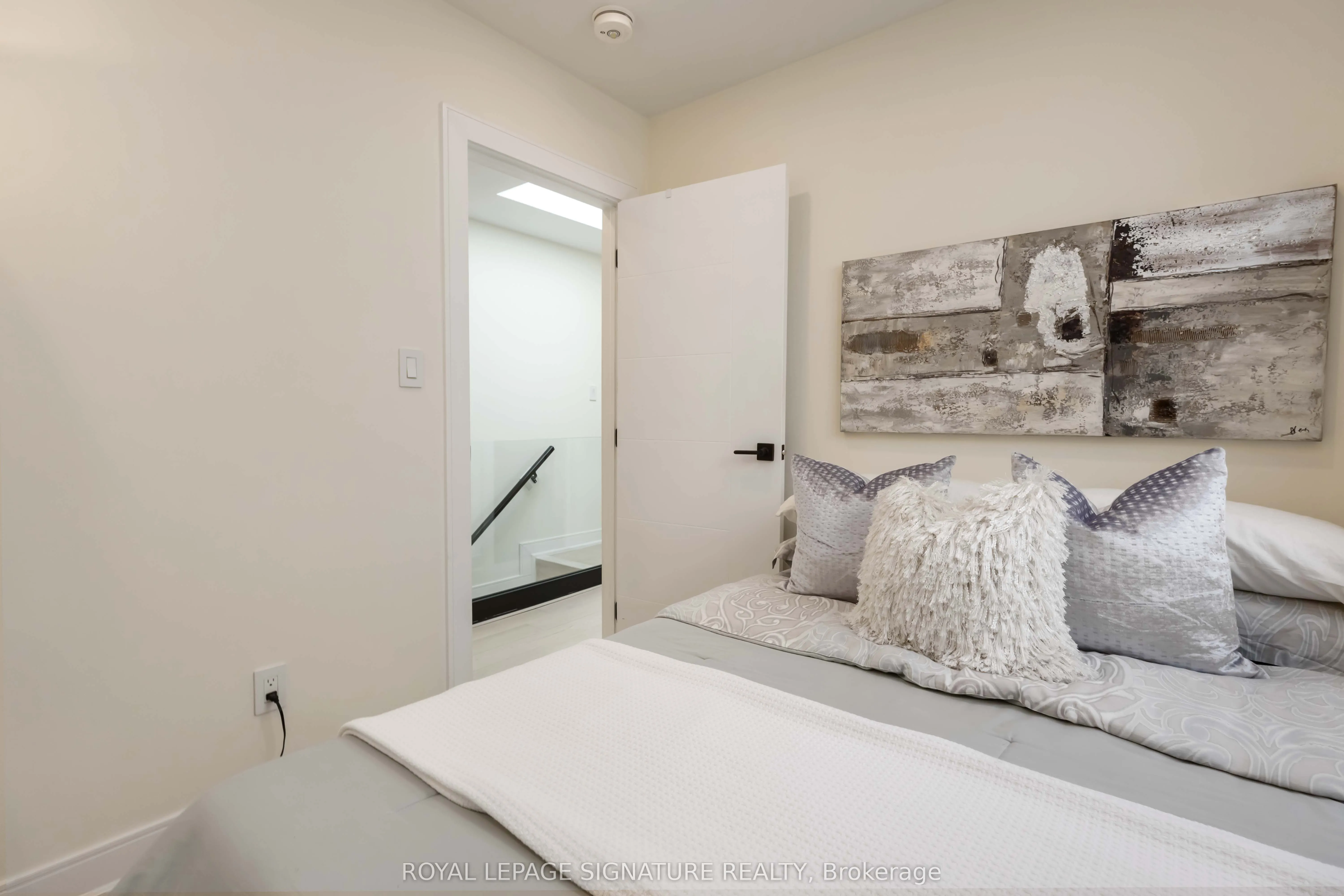 56 Drayton Avenue