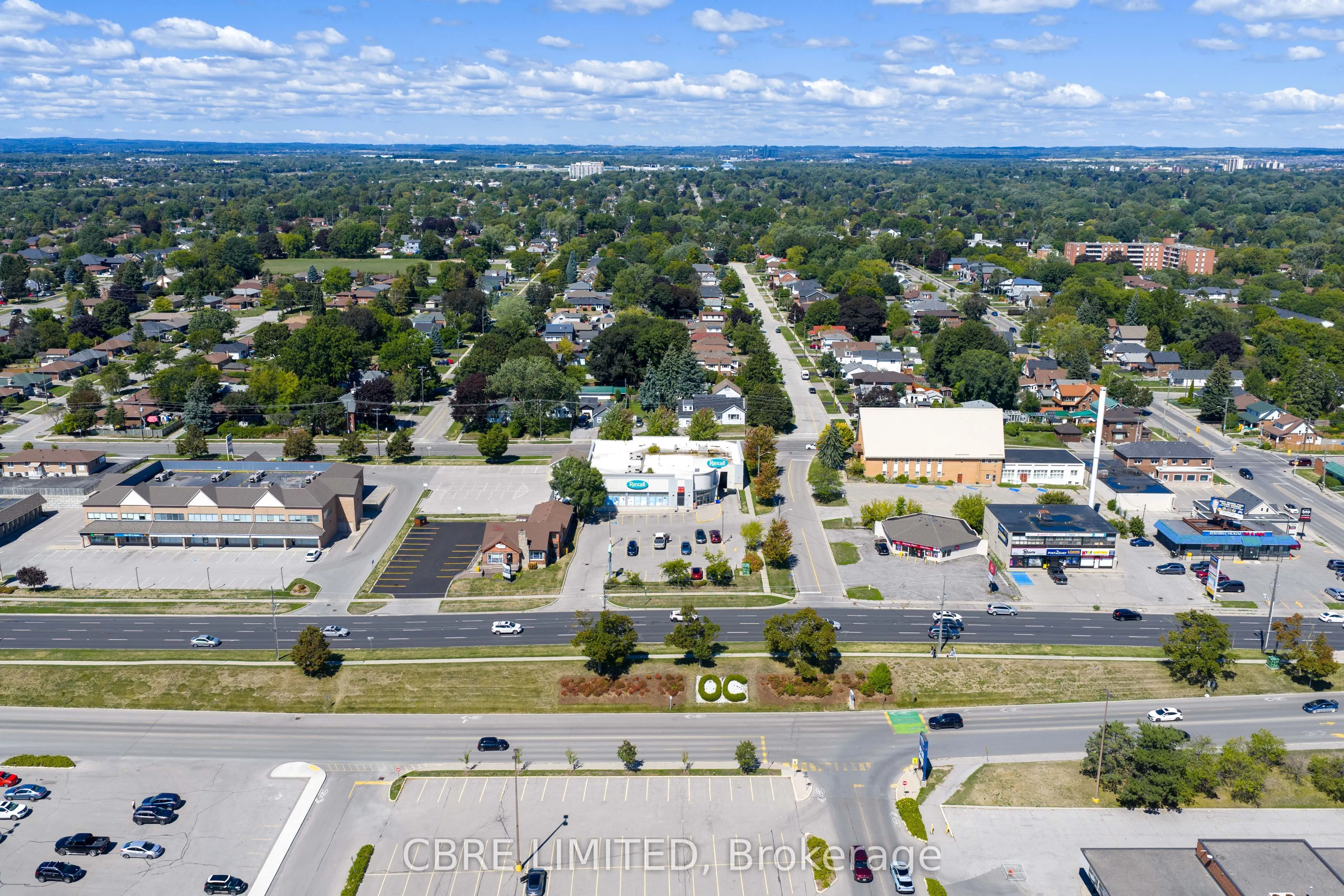 438 King Street W