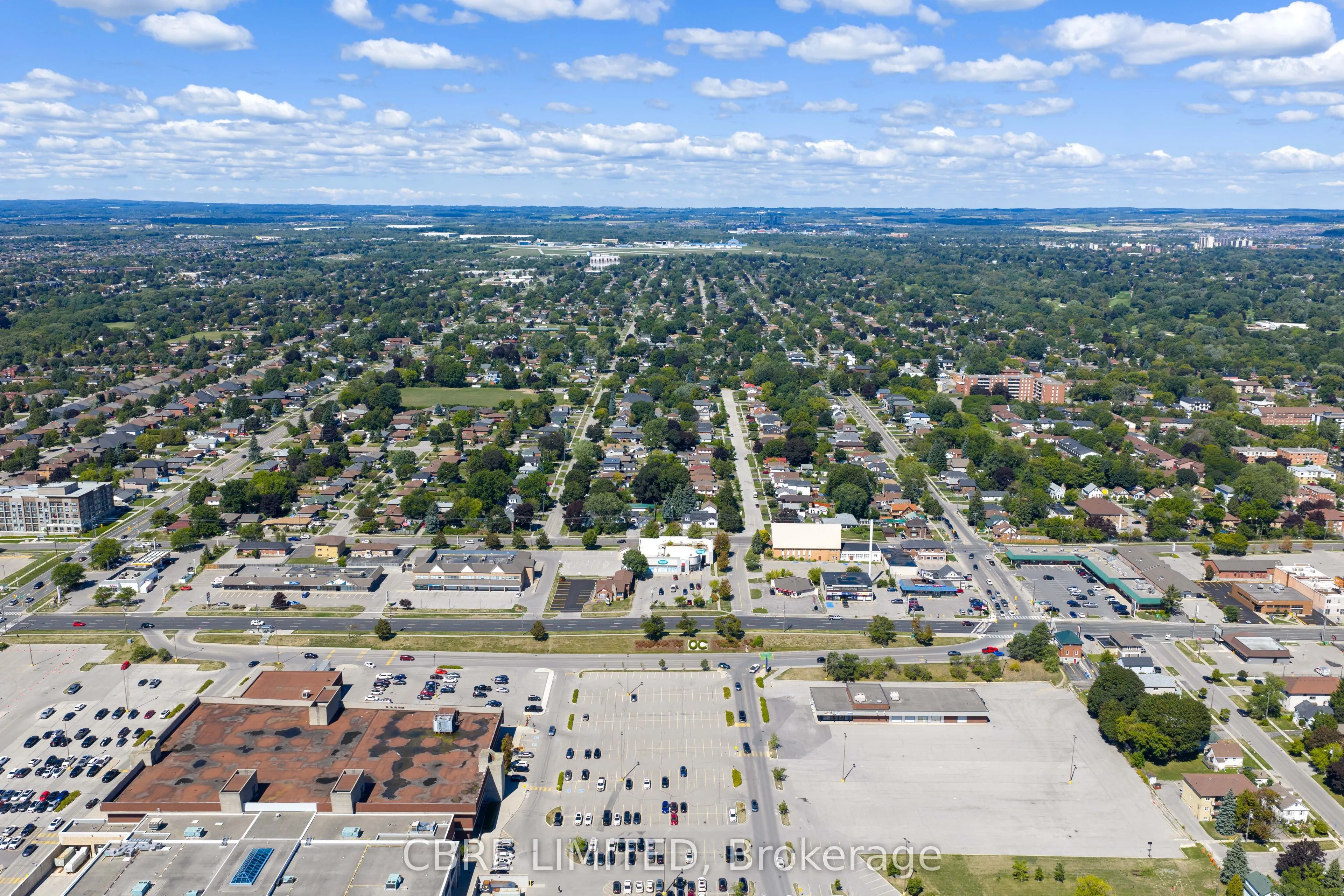 438 King Street W
