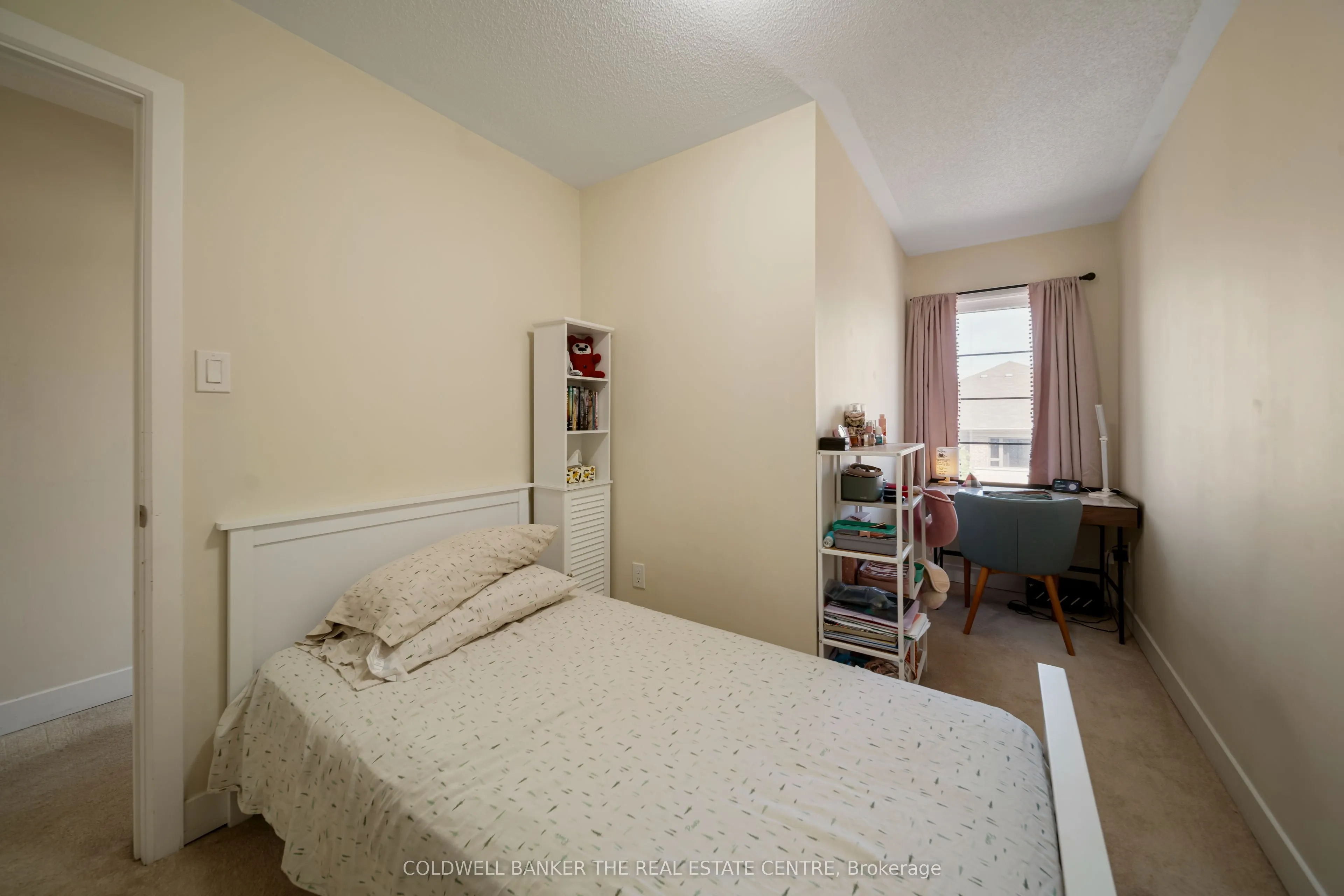 67 Donald Fleming Way, #106