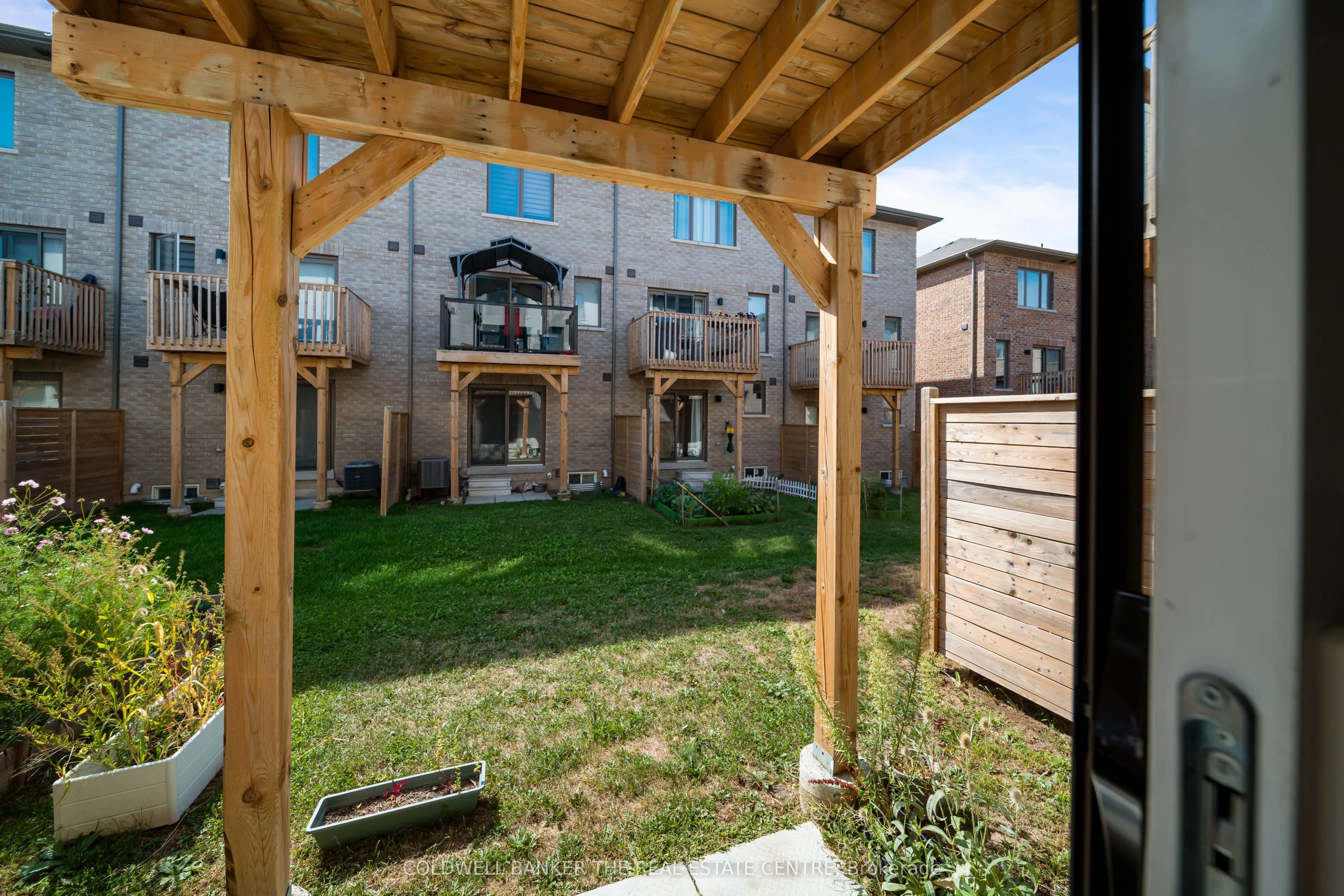 67 Donald Fleming Way, #106