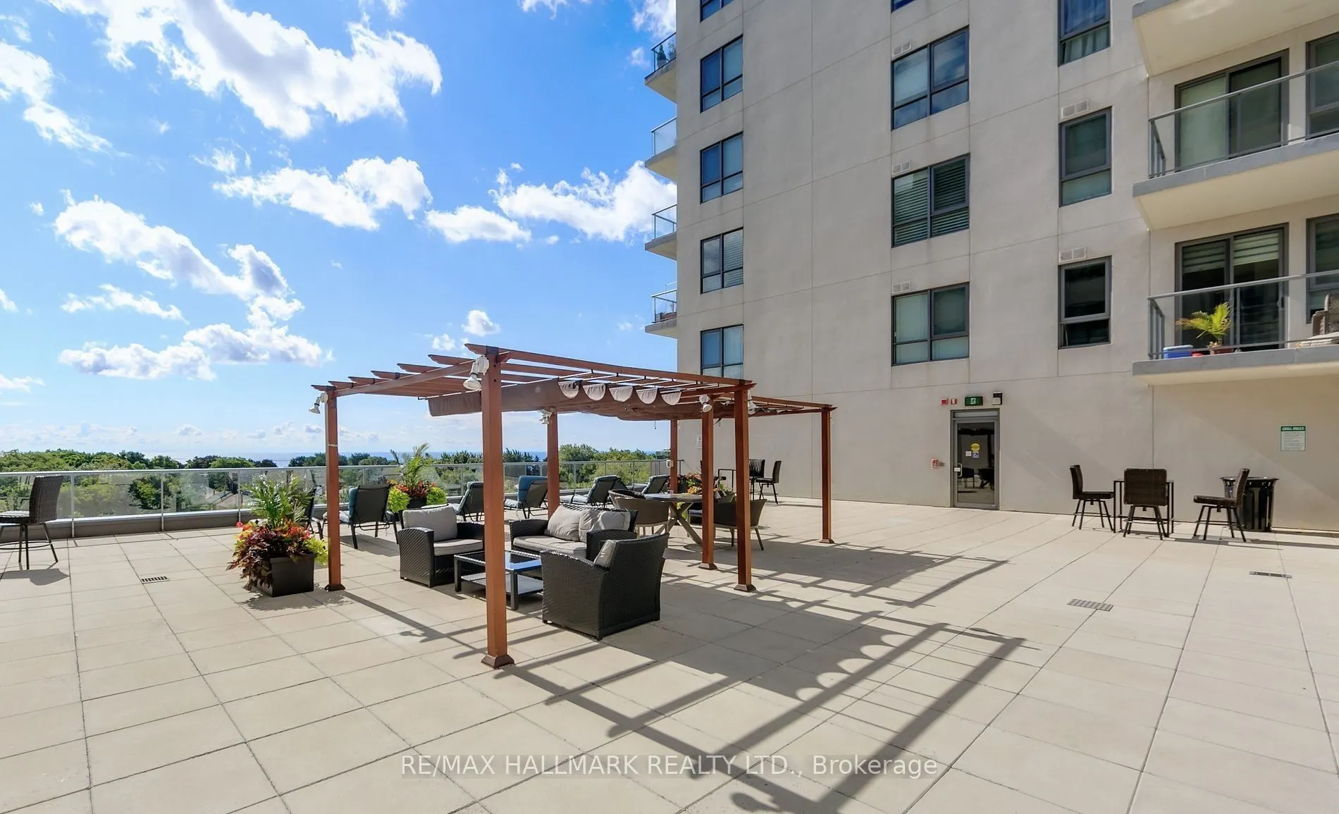 22 East Haven Drive, #818