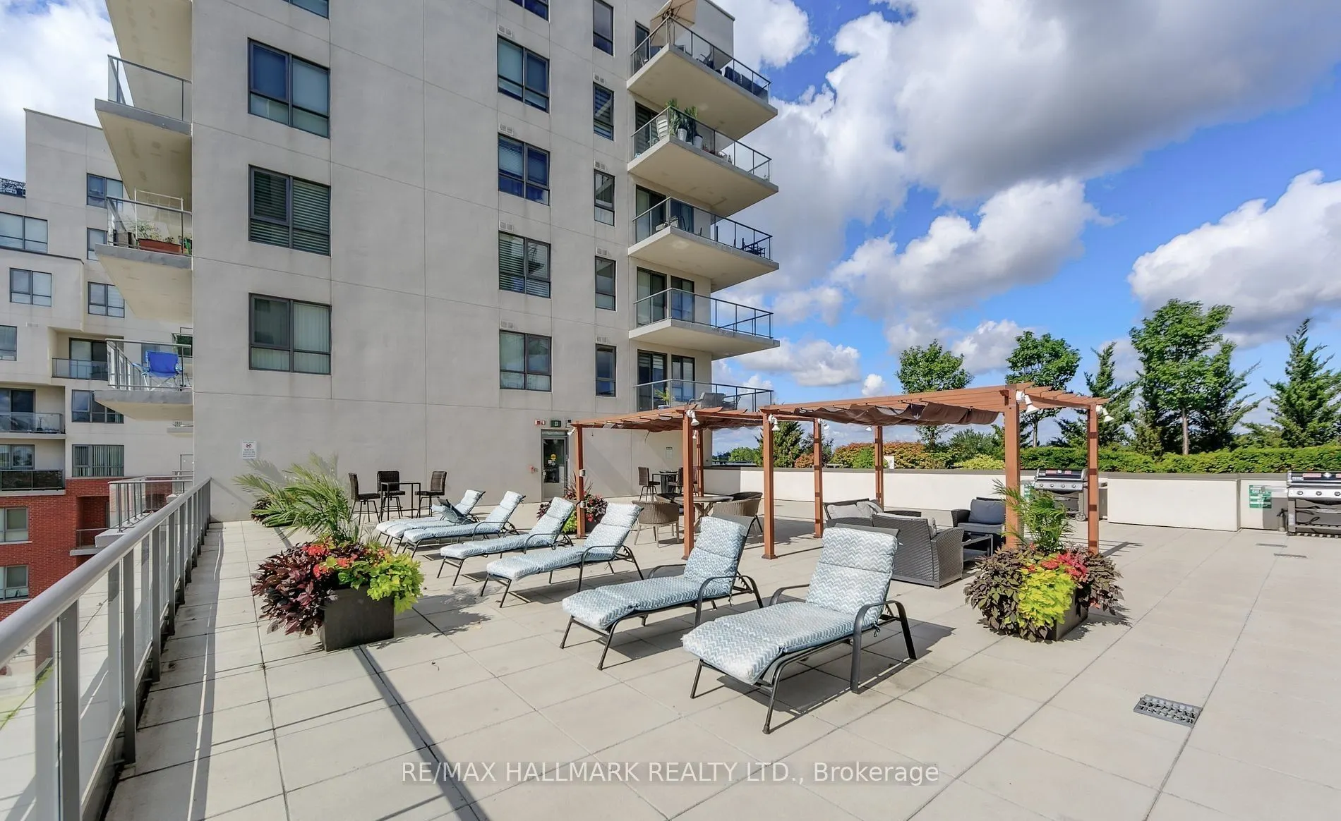 22 East Haven Drive, #818