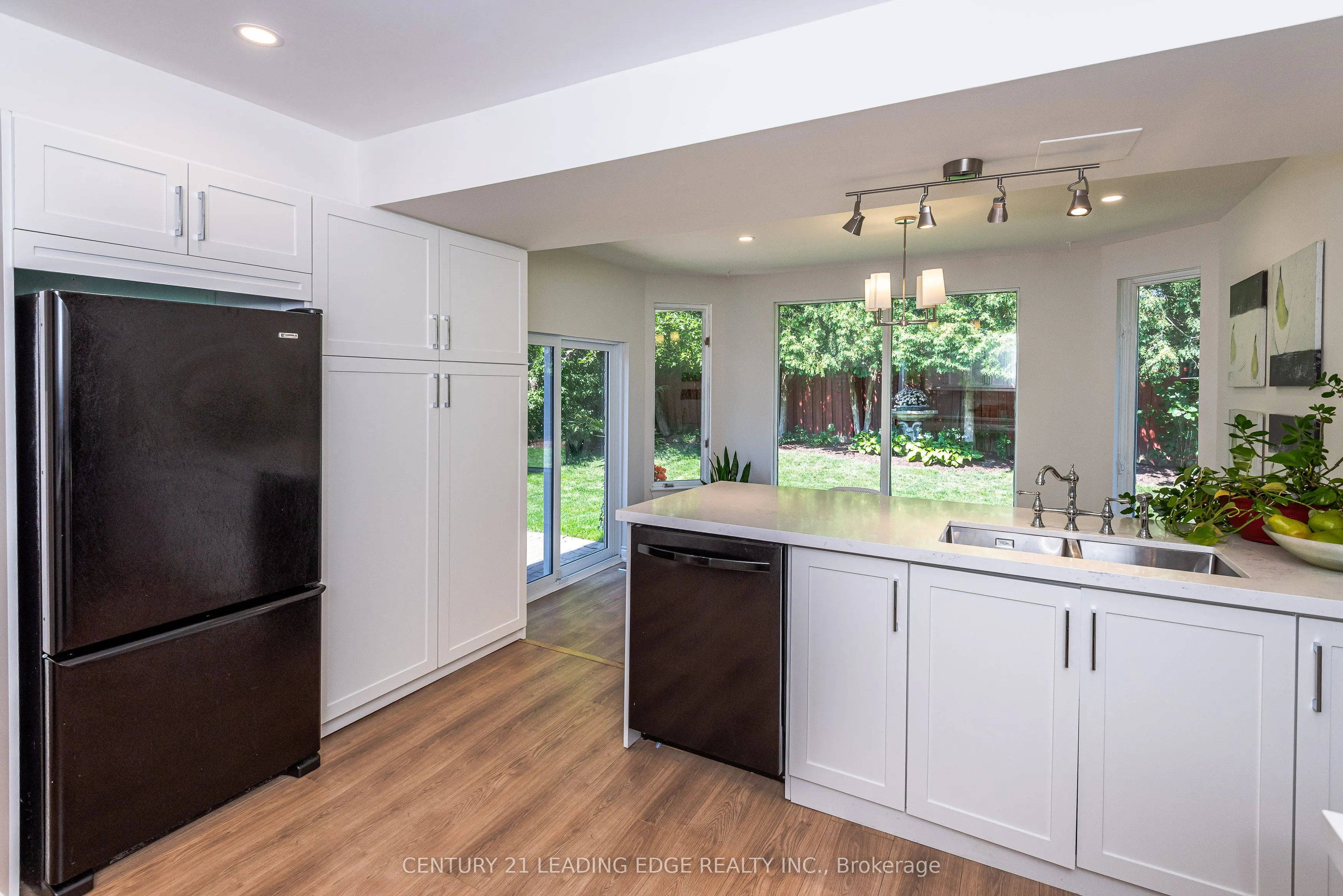 14 Amberjack Boulevard