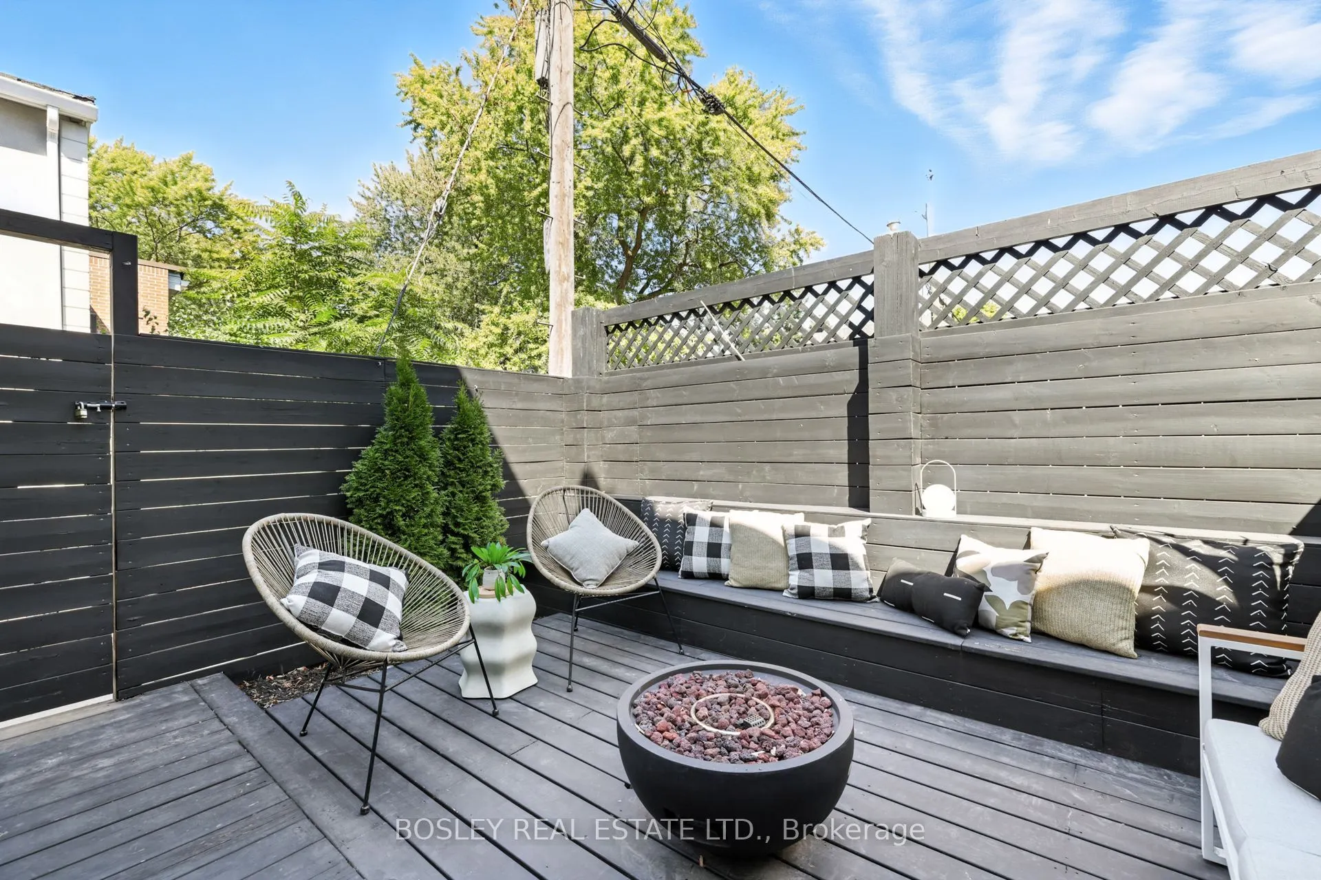 137 Munro Street