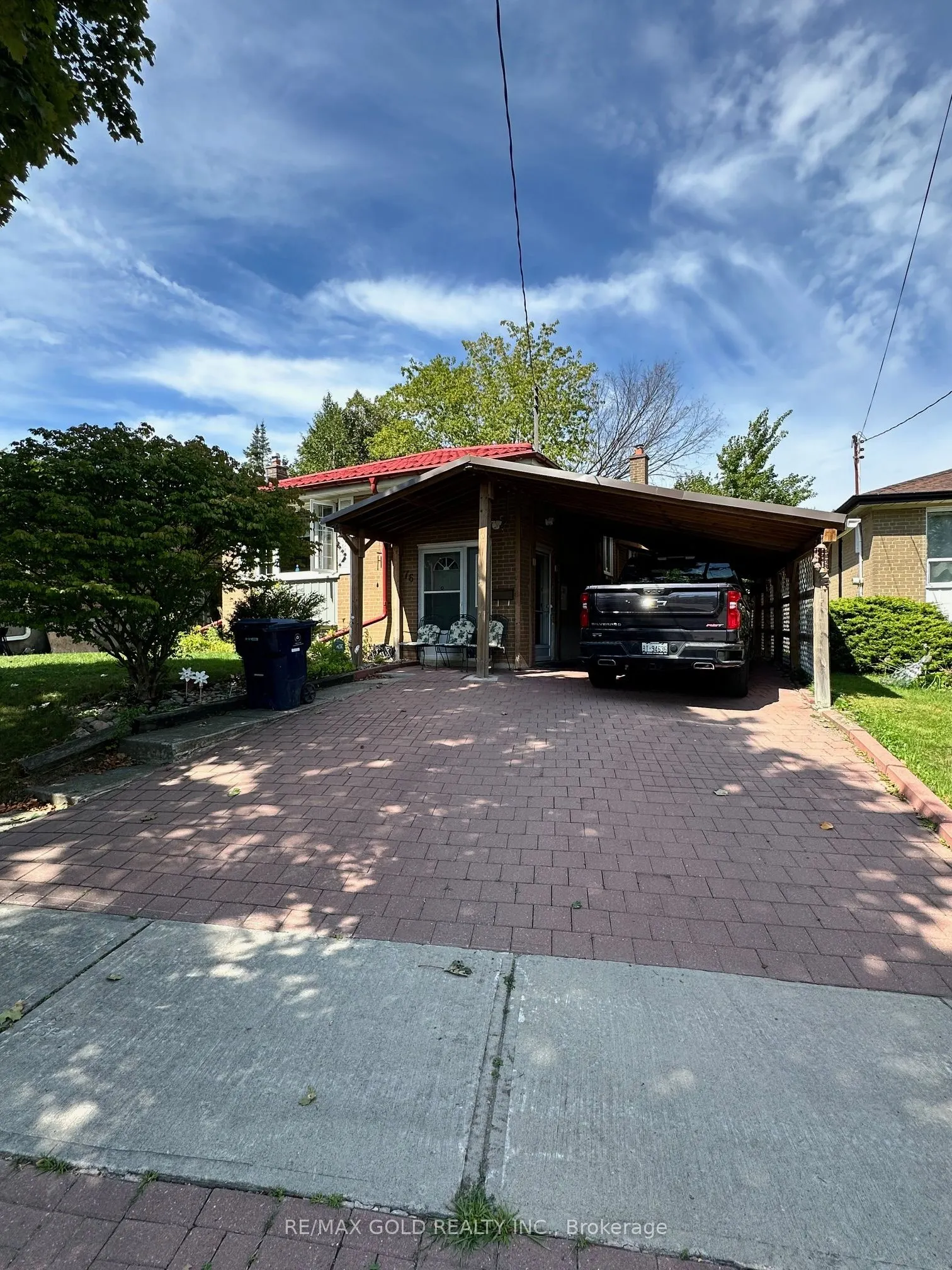 76 Pandora Circle
