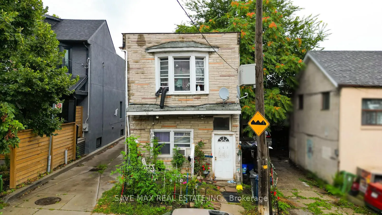 283 Rhodes Avenue E