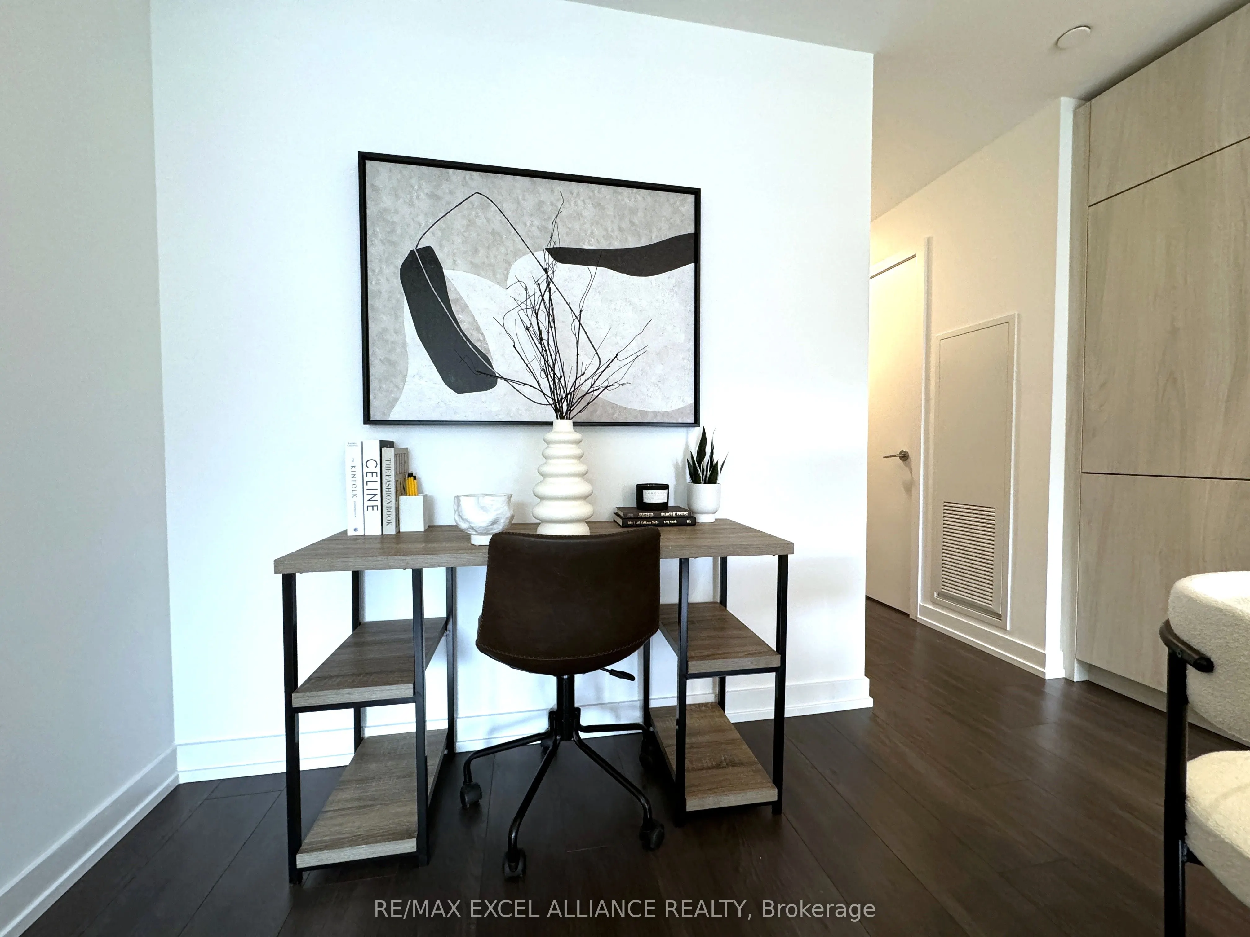 150 Logan Avenue, #434