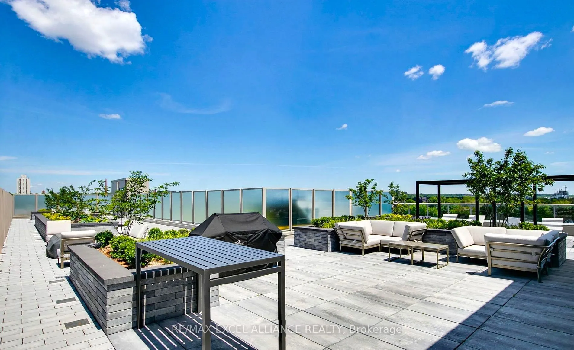 150 Logan Avenue, #434