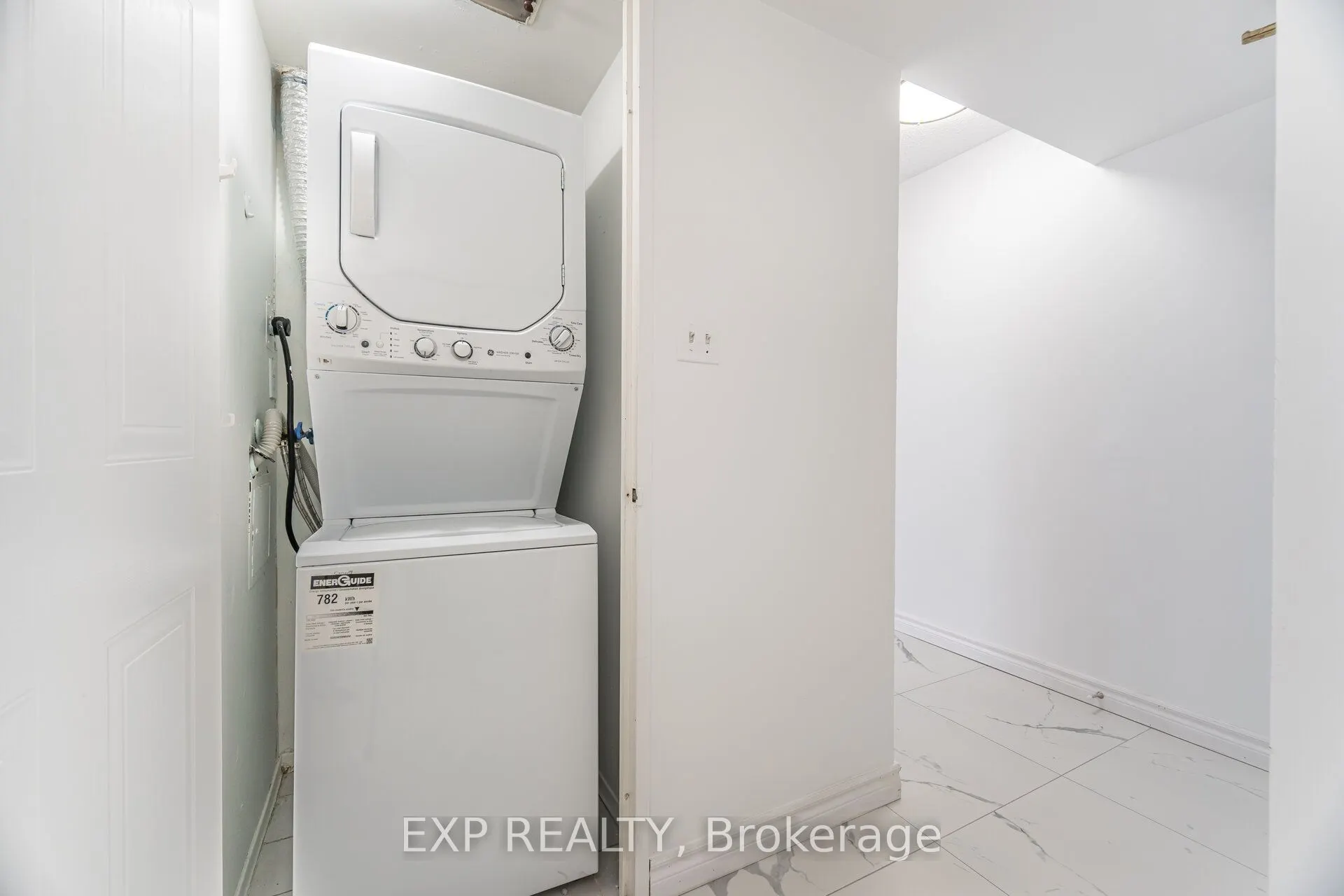 2550 Lawrence Avenue E, #1202