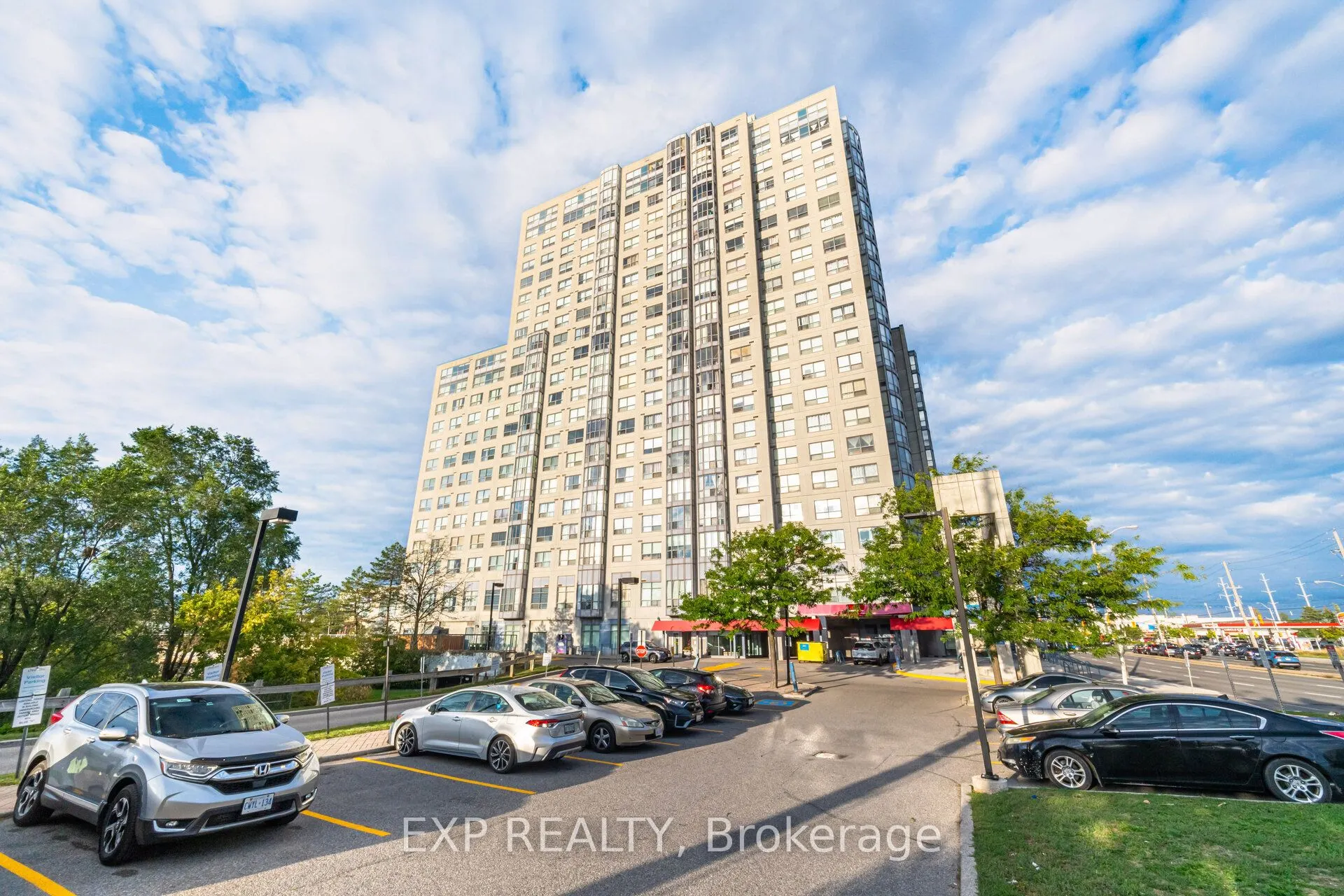 2550 Lawrence Avenue E, #1202