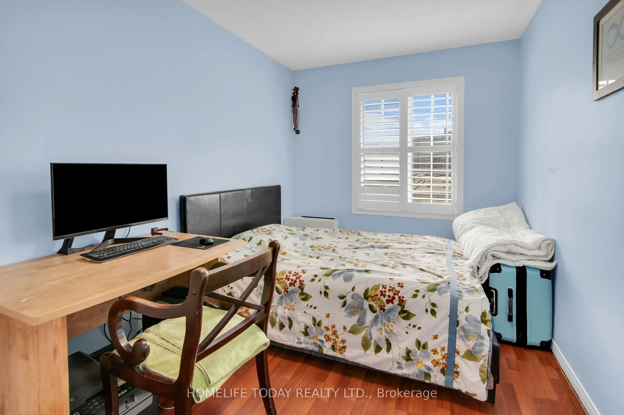 33 Archibald Mews, #2nd & 3rd Floor