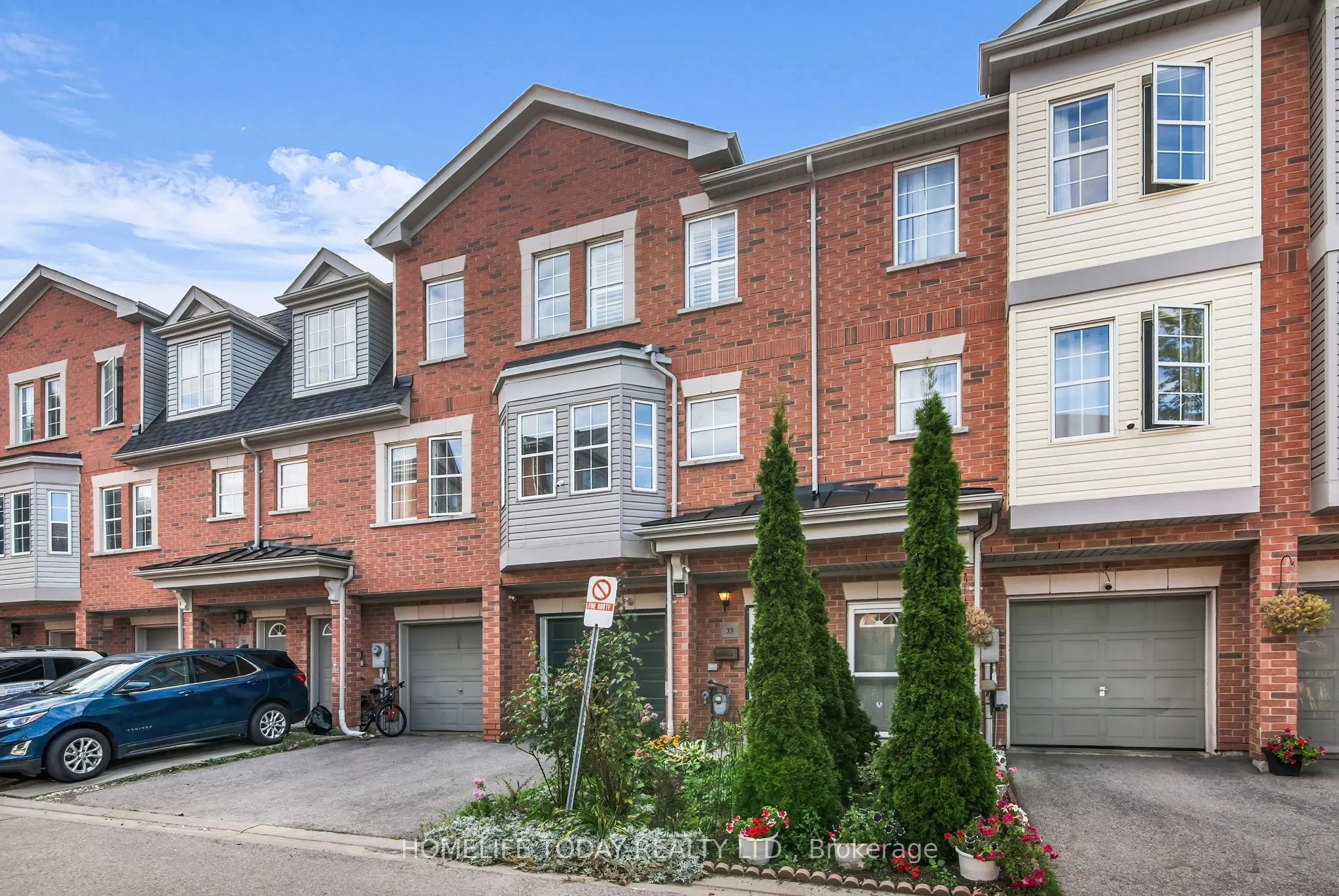 33 Archibald Mews, #2nd & 3rd Floor