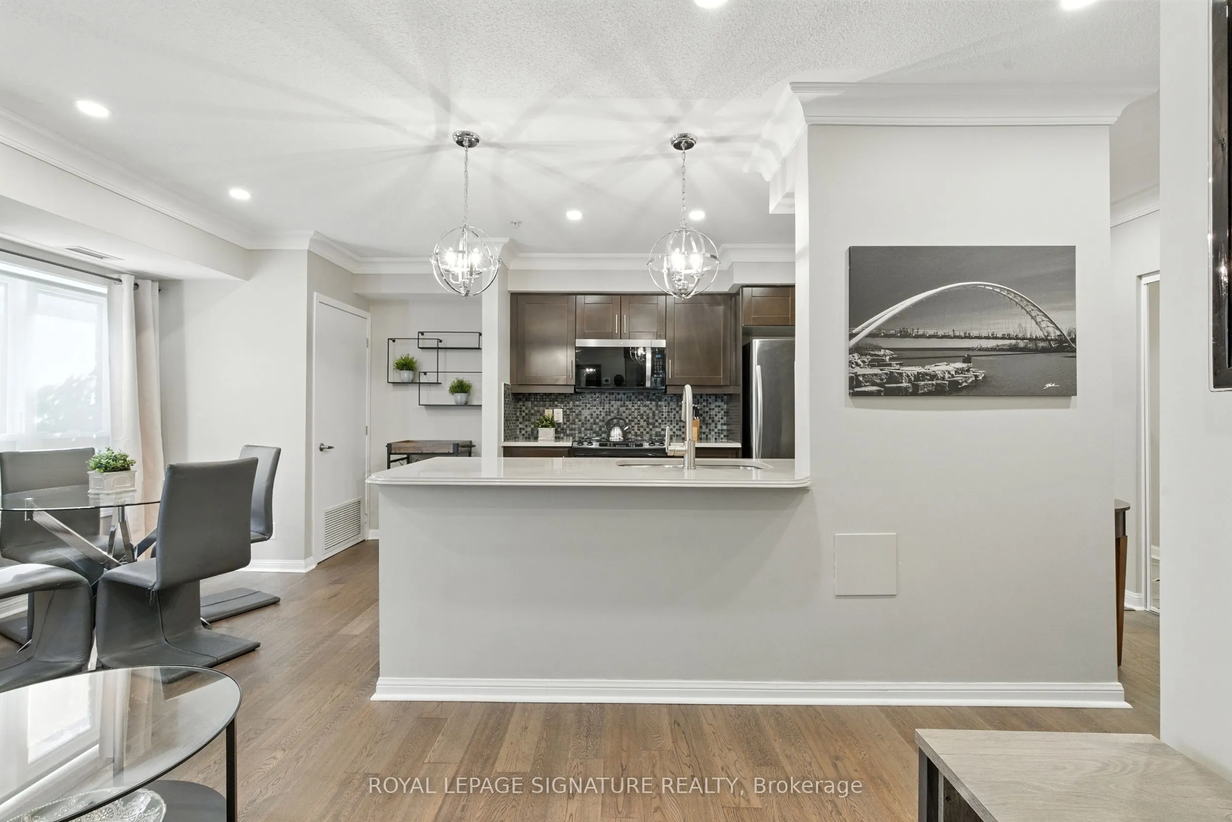10 Mendelssohn Street, #106