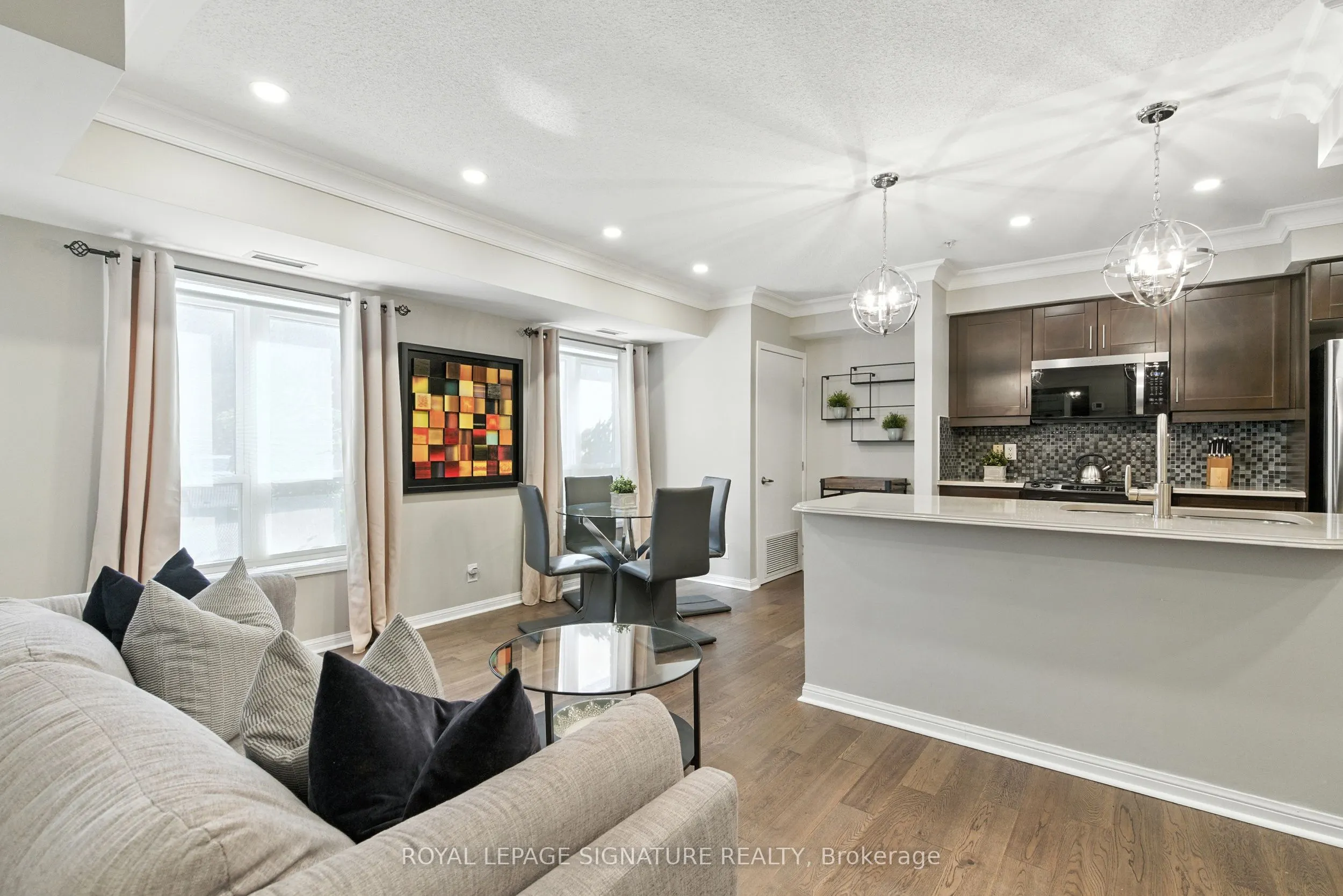 10 Mendelssohn Street, #106