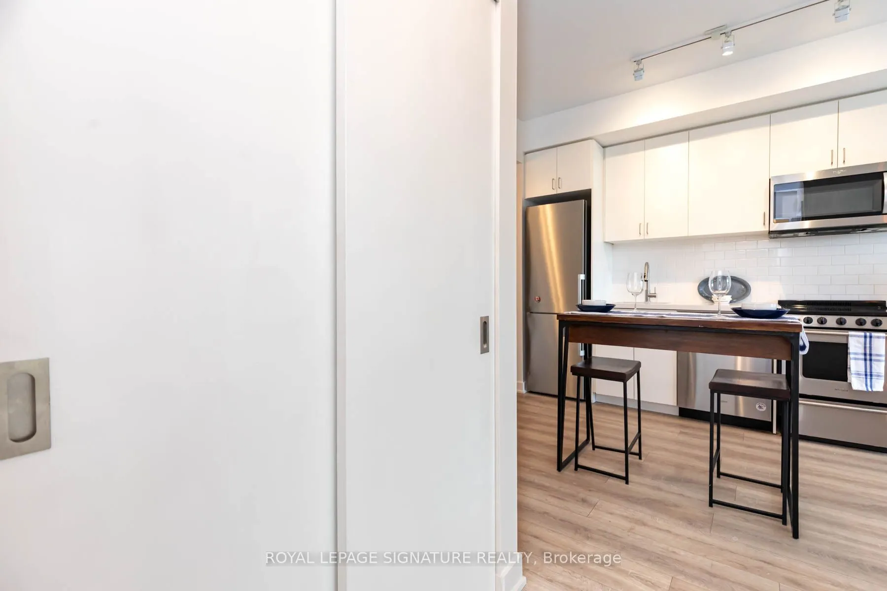 2799 Kingston Road, #311