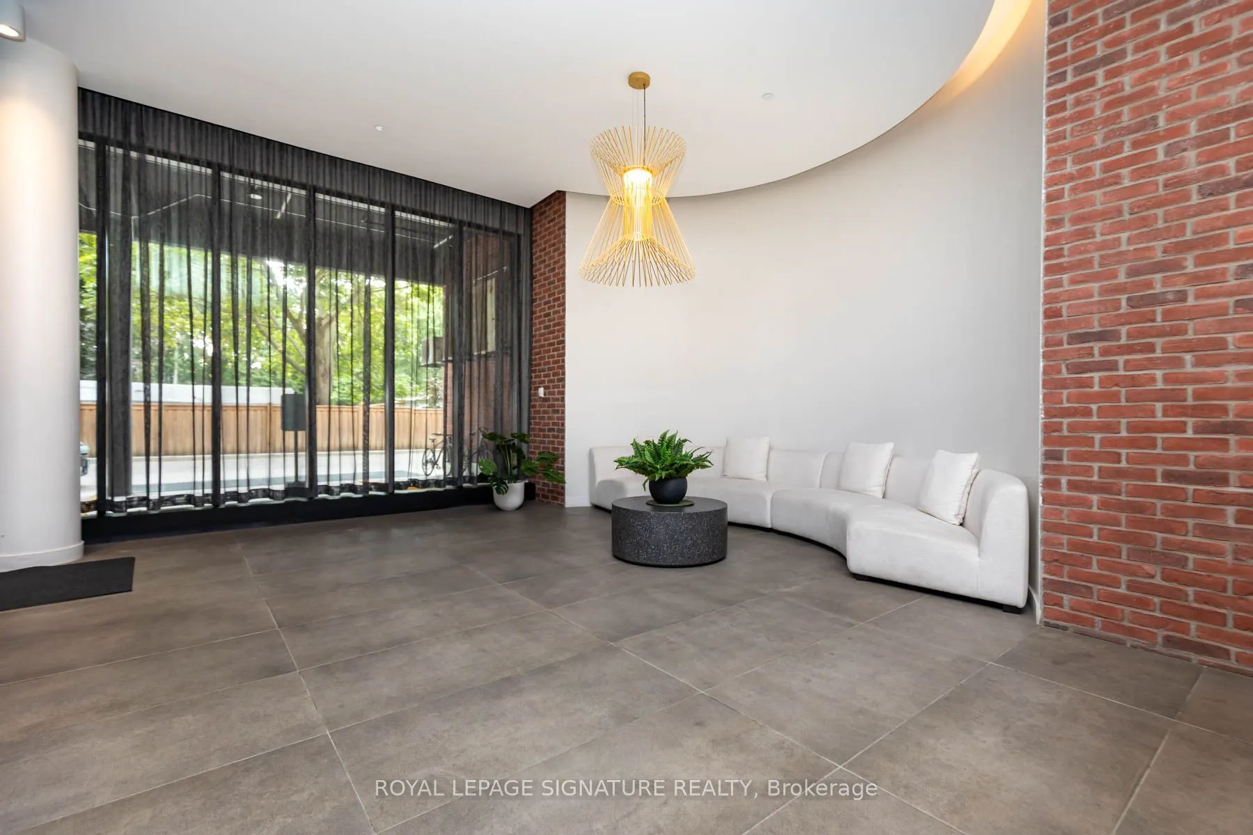 2799 Kingston Road, #311