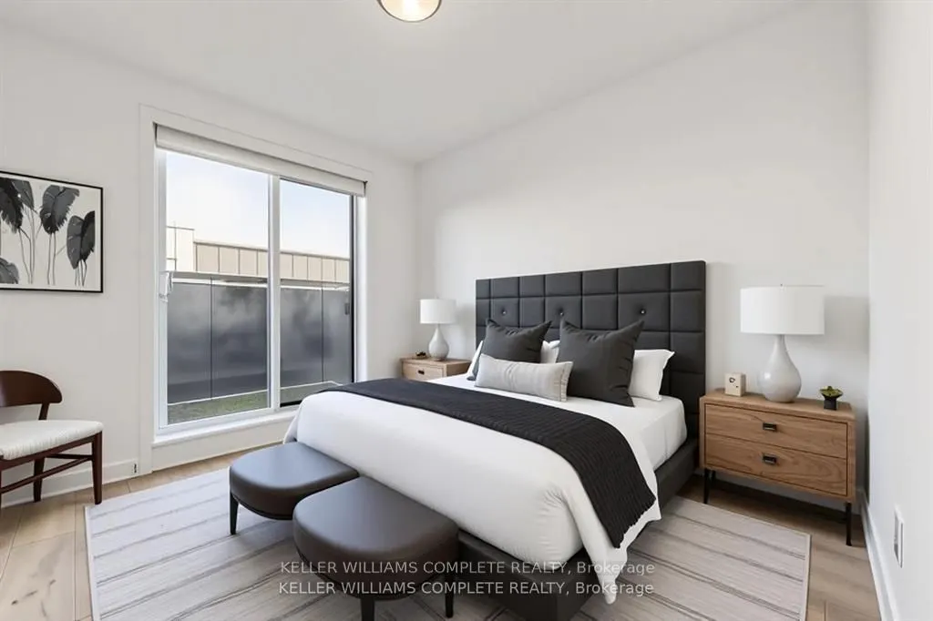 1740 Simcoe Street N, #40