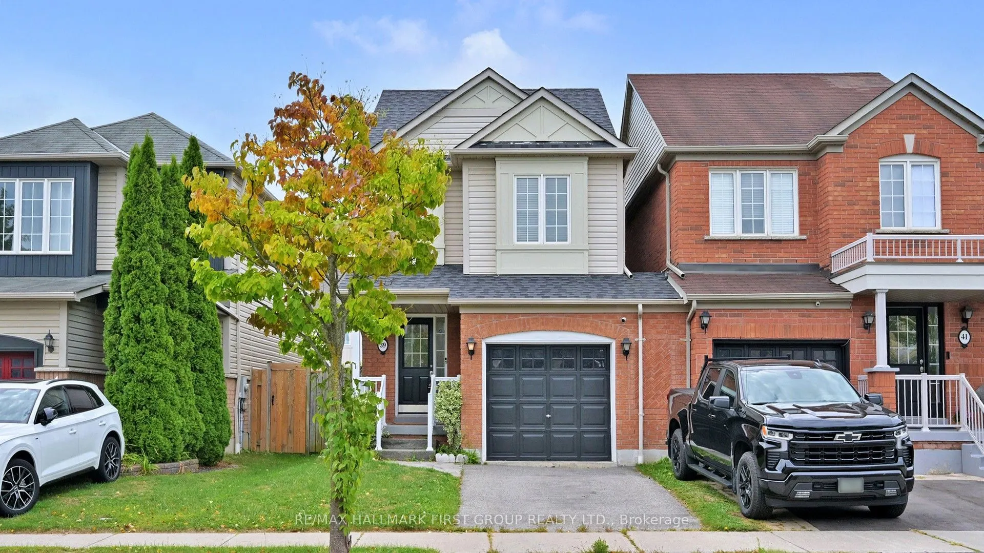 39 ROBIDEAU Place
