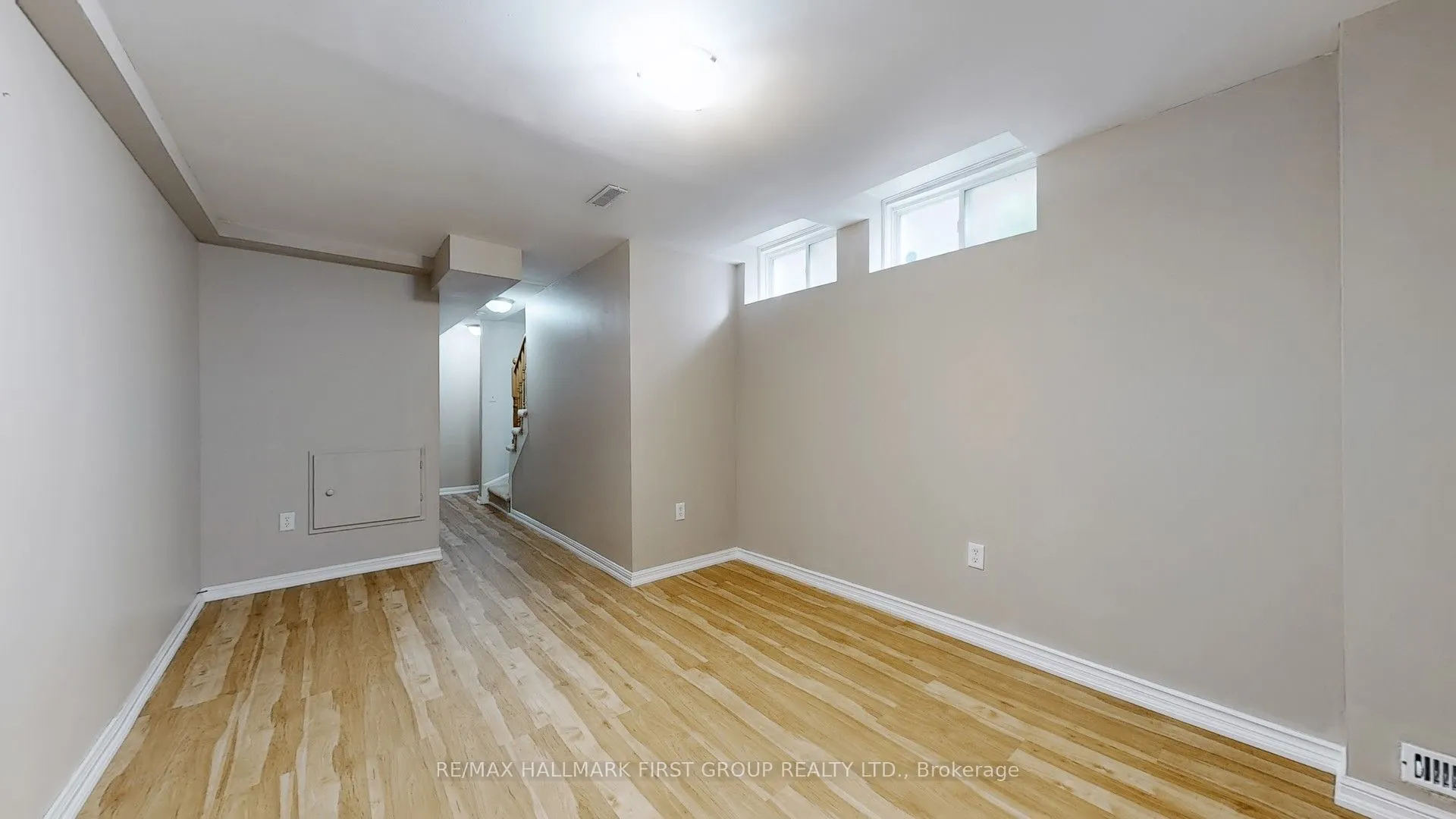 39 ROBIDEAU Place