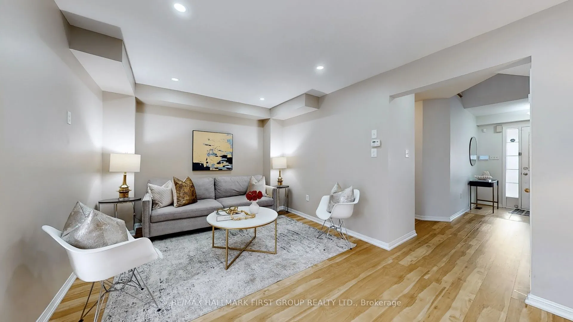 39 ROBIDEAU Place
