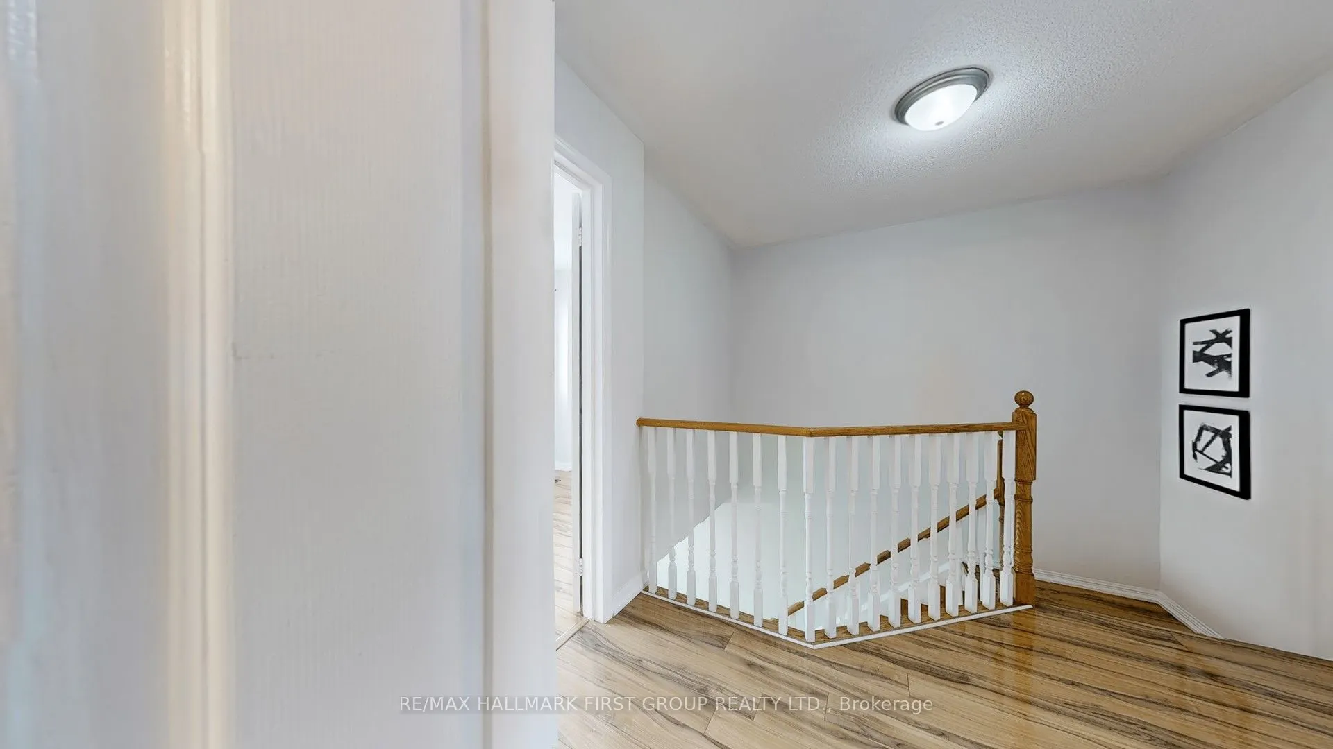 39 ROBIDEAU Place