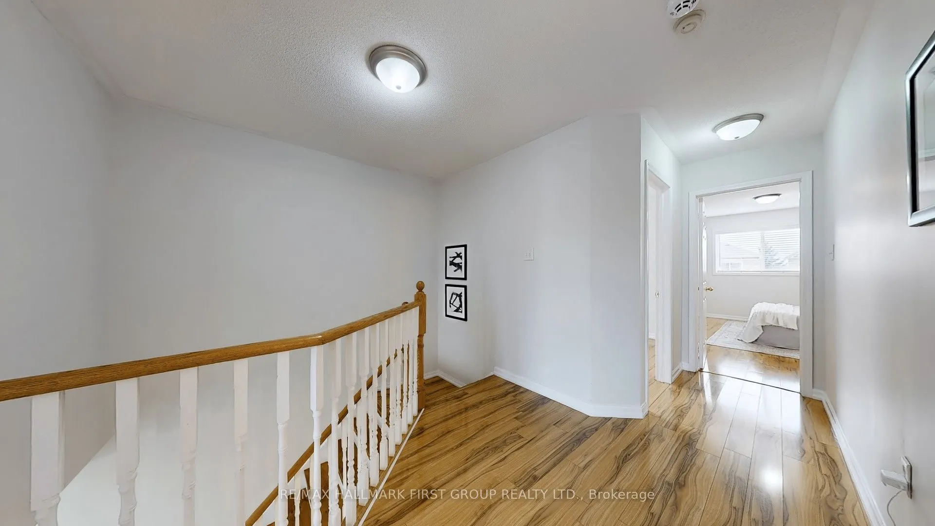 39 ROBIDEAU Place