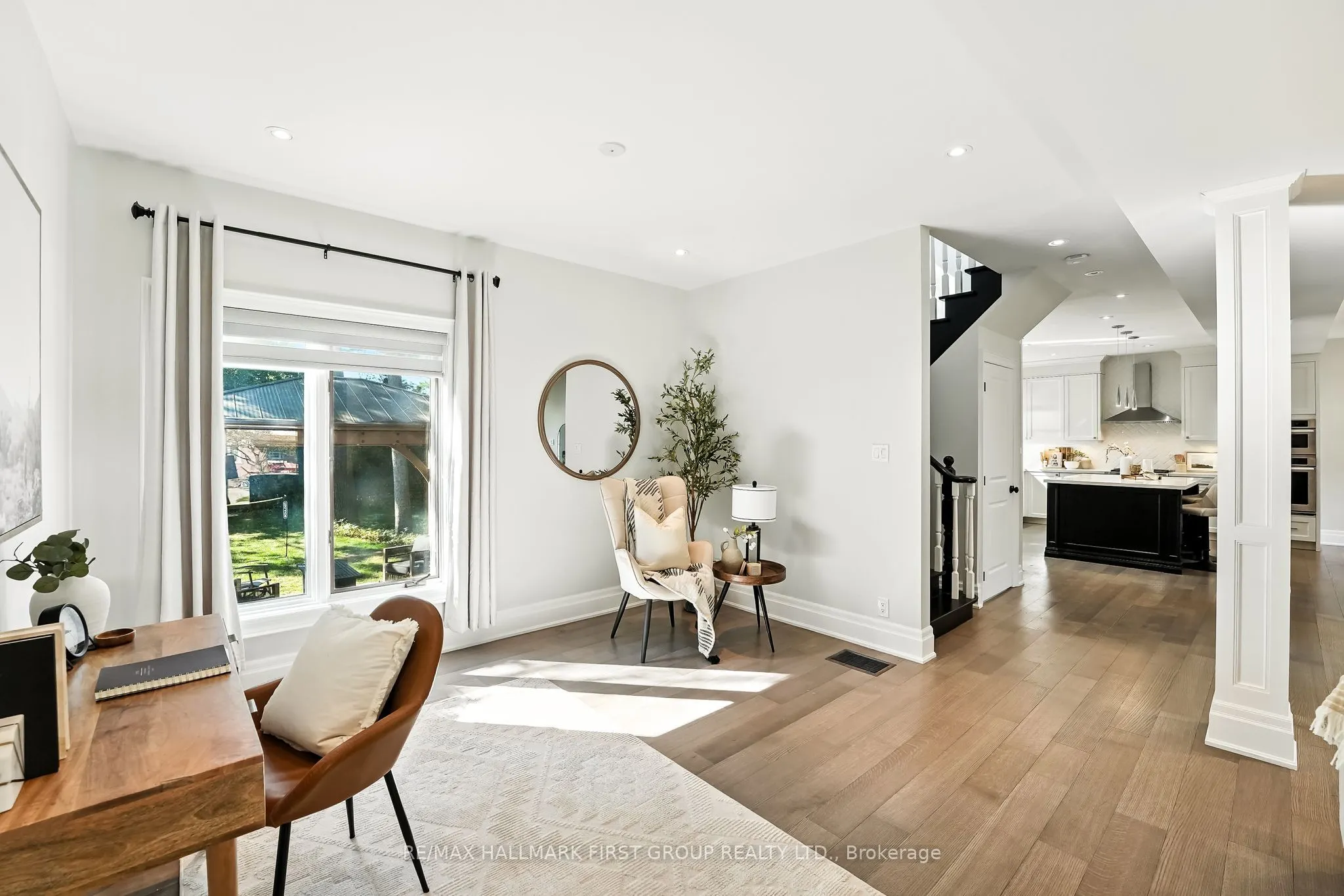 47 Sherwood Road E