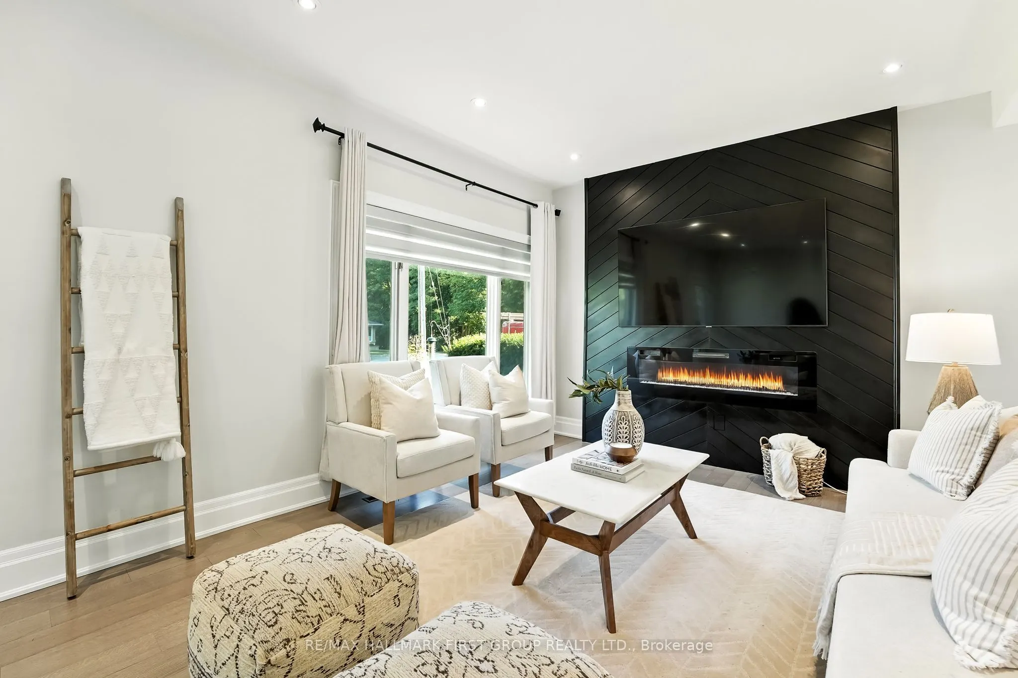 47 Sherwood Road E