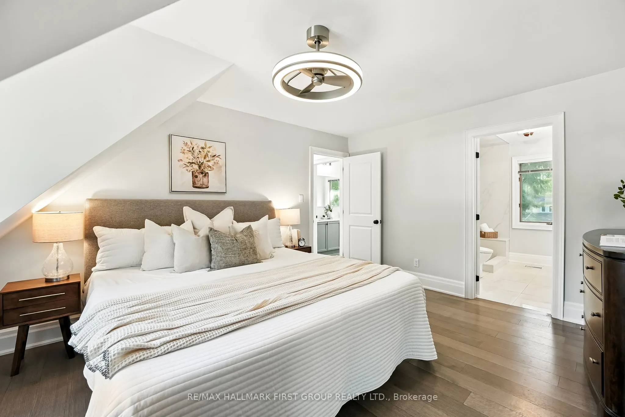 47 Sherwood Road E
