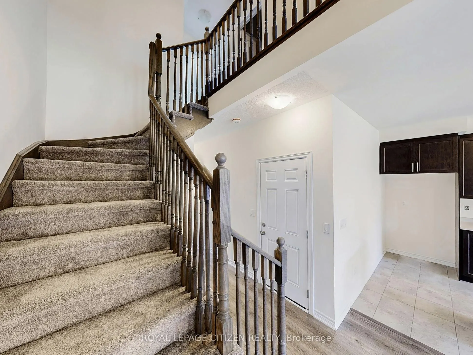 105 North Garden Boulevard