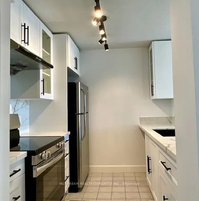1470 Midland Avenue, #709