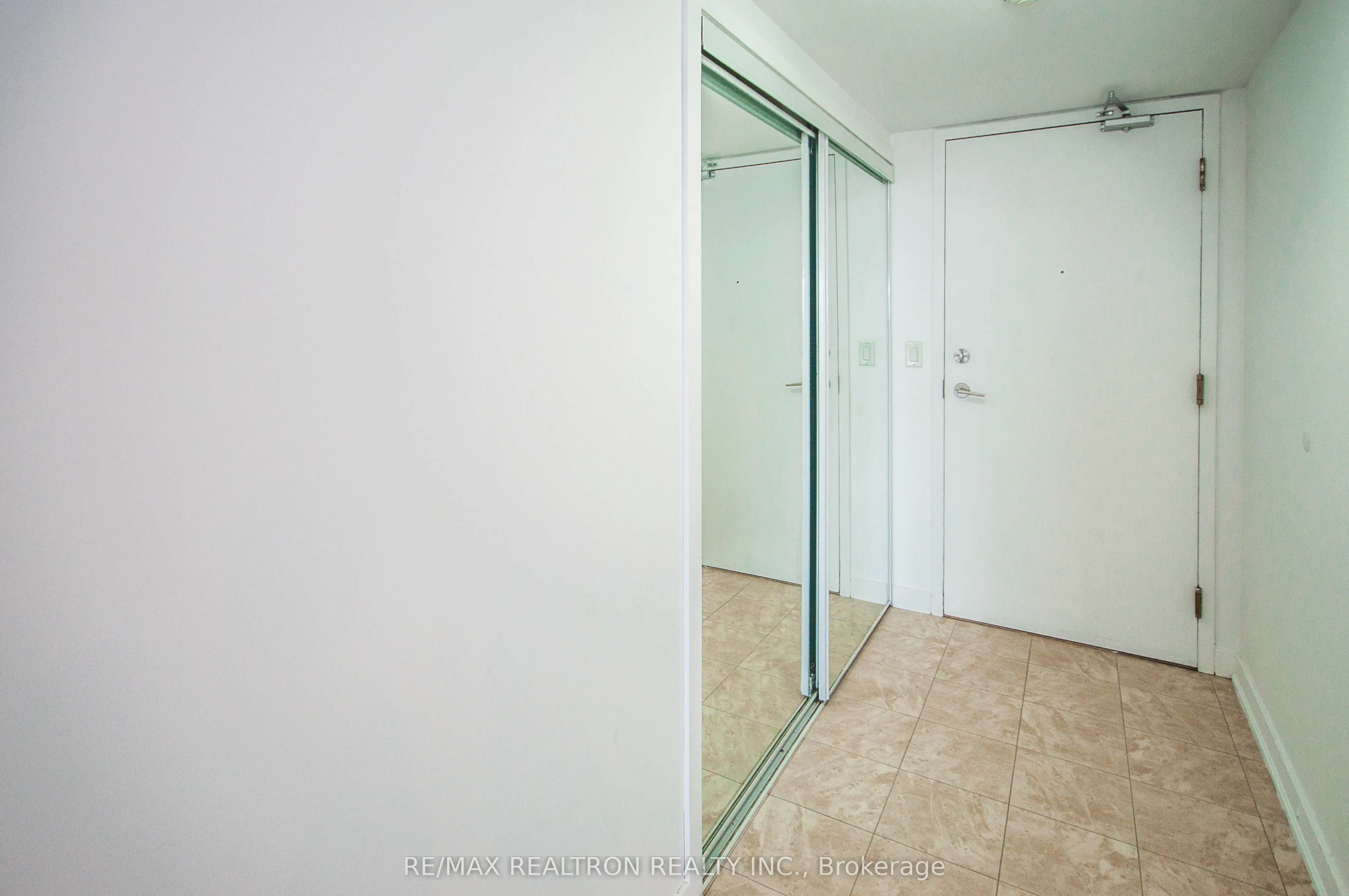36 Lee Centre Drive, #3102