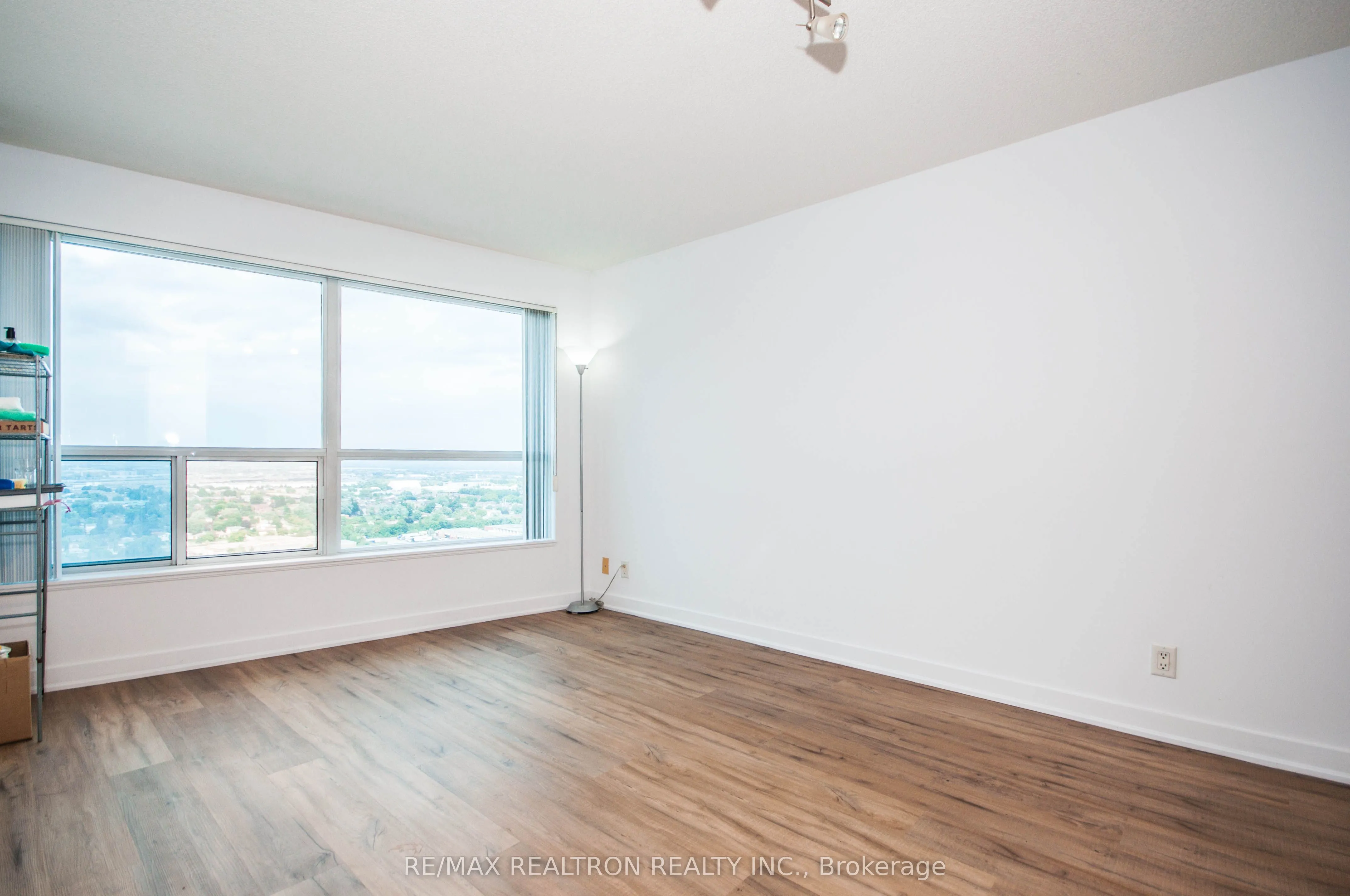 36 Lee Centre Drive, #3102