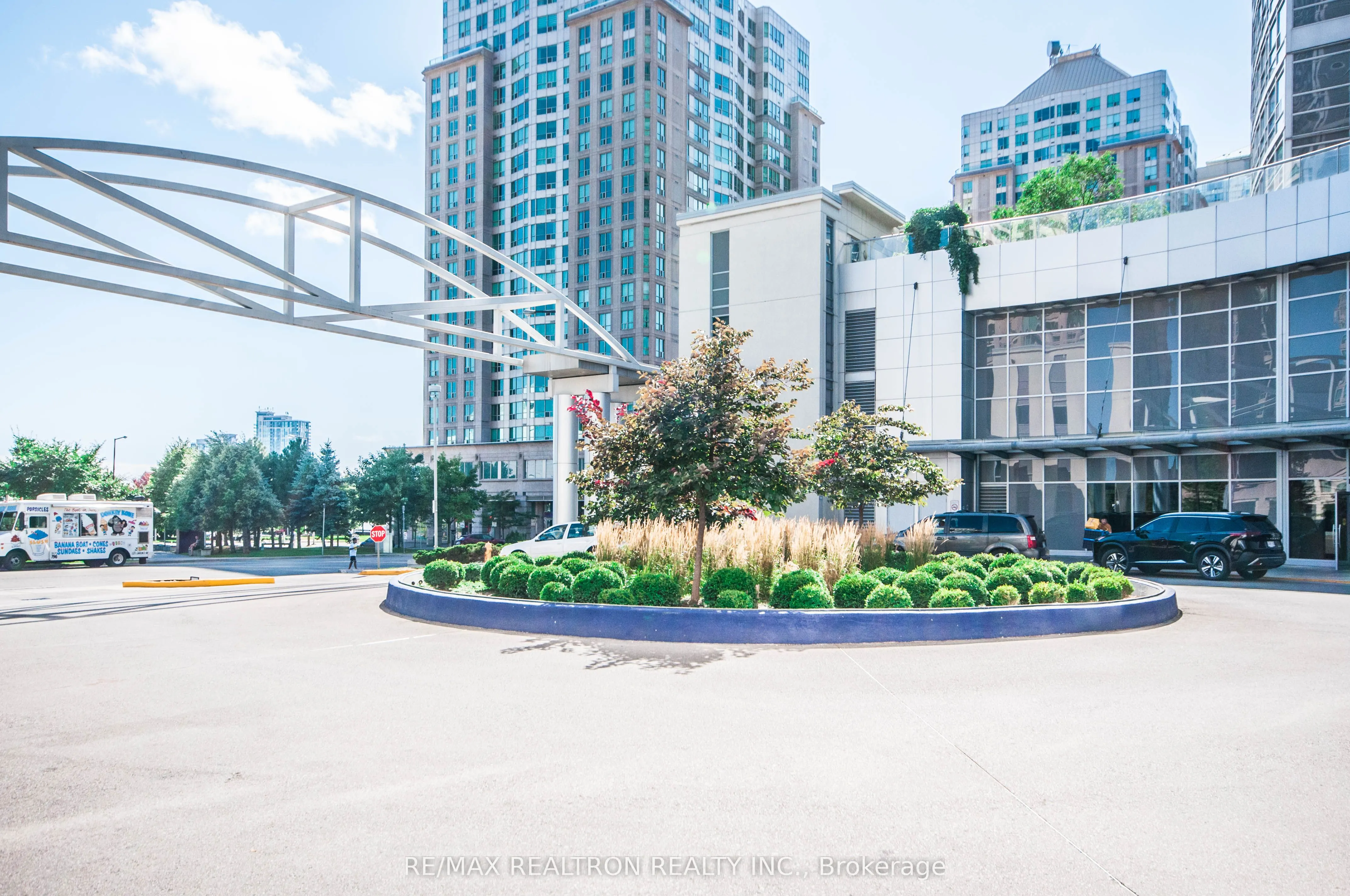 36 Lee Centre Drive, #3102