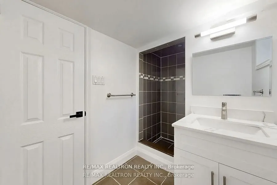 30 Calumet Crescent, #Bsmnt