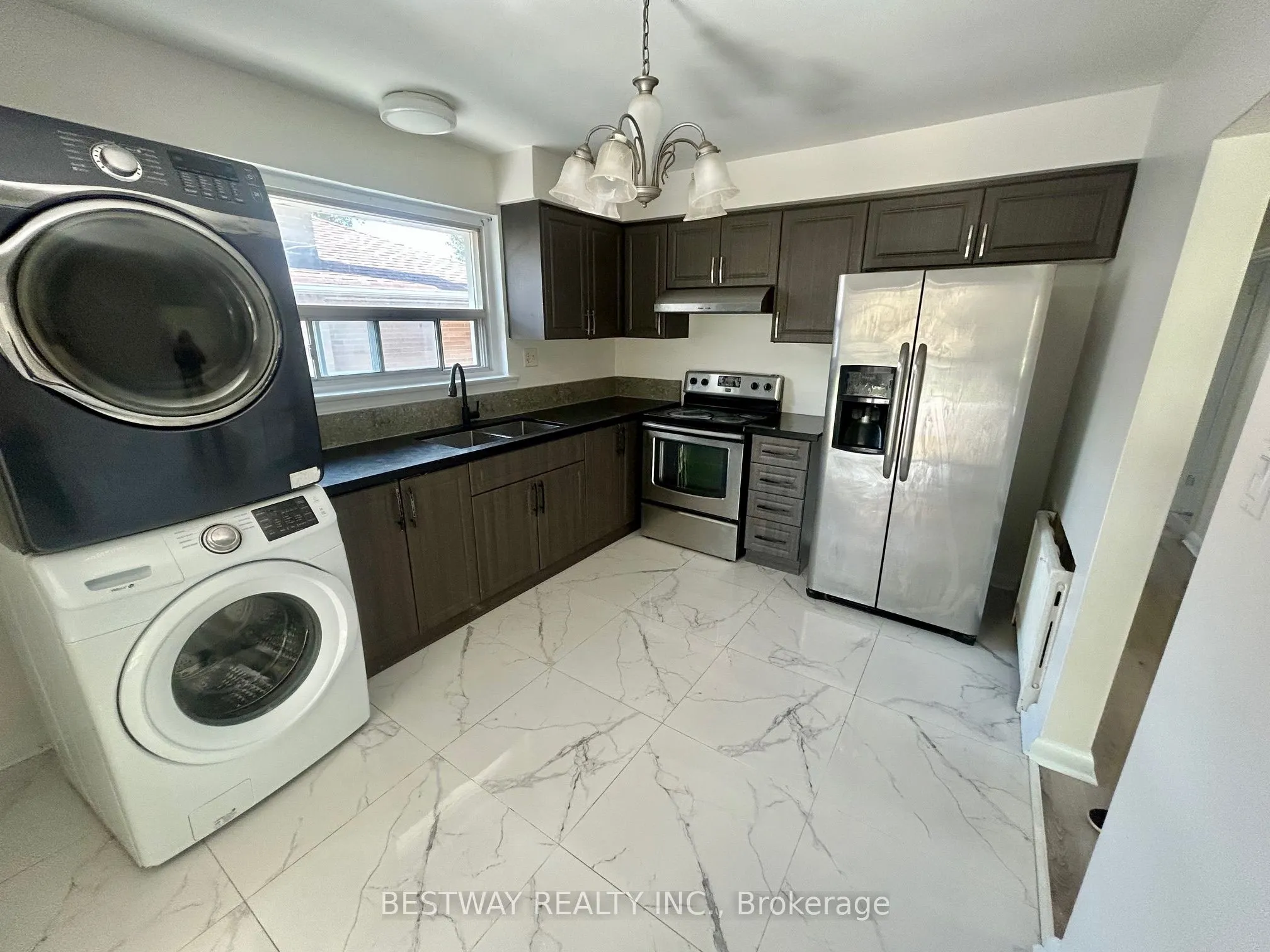 34 Anticosti Drive, #Main