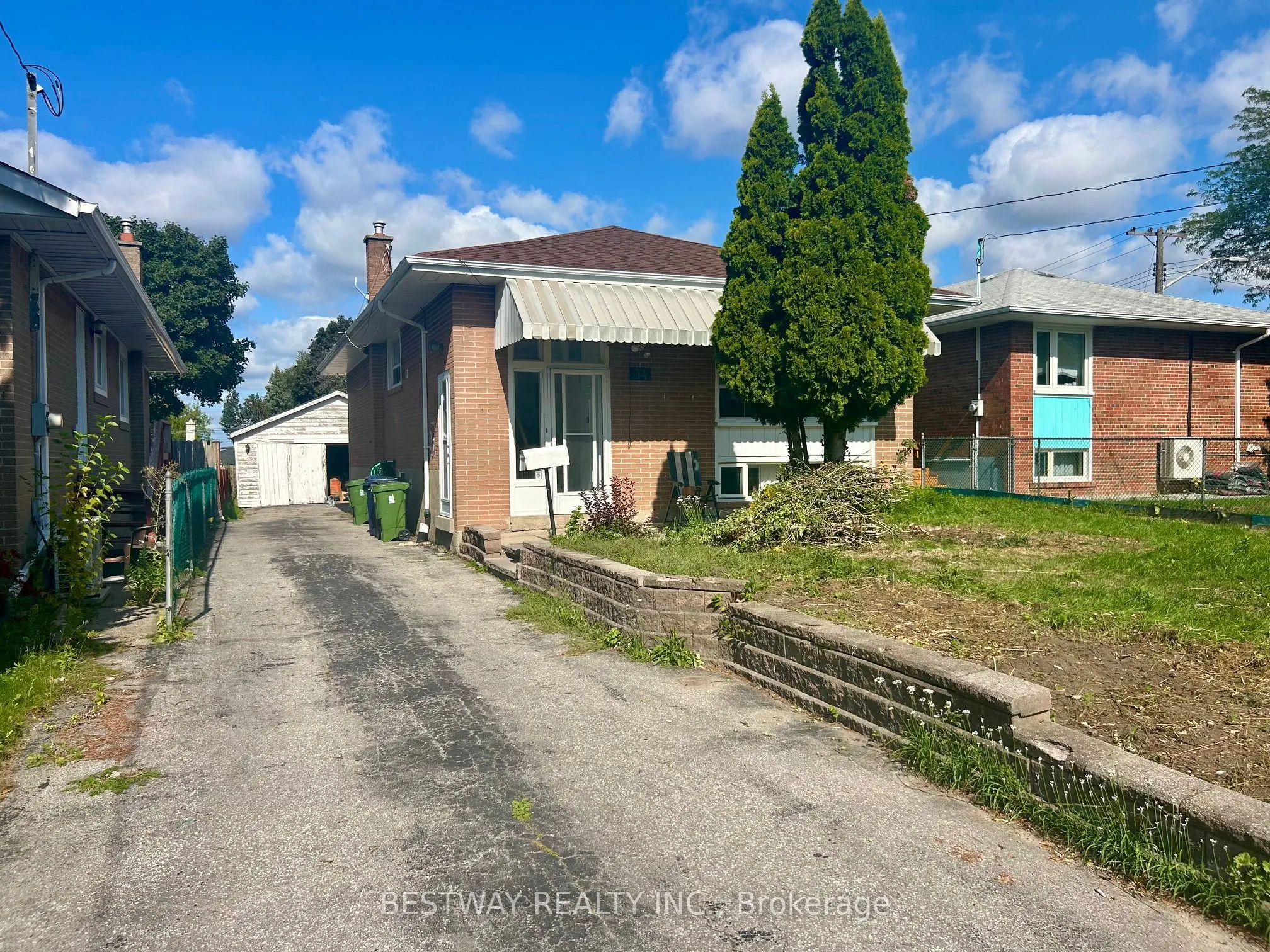 34 Anticosti Drive, #Main